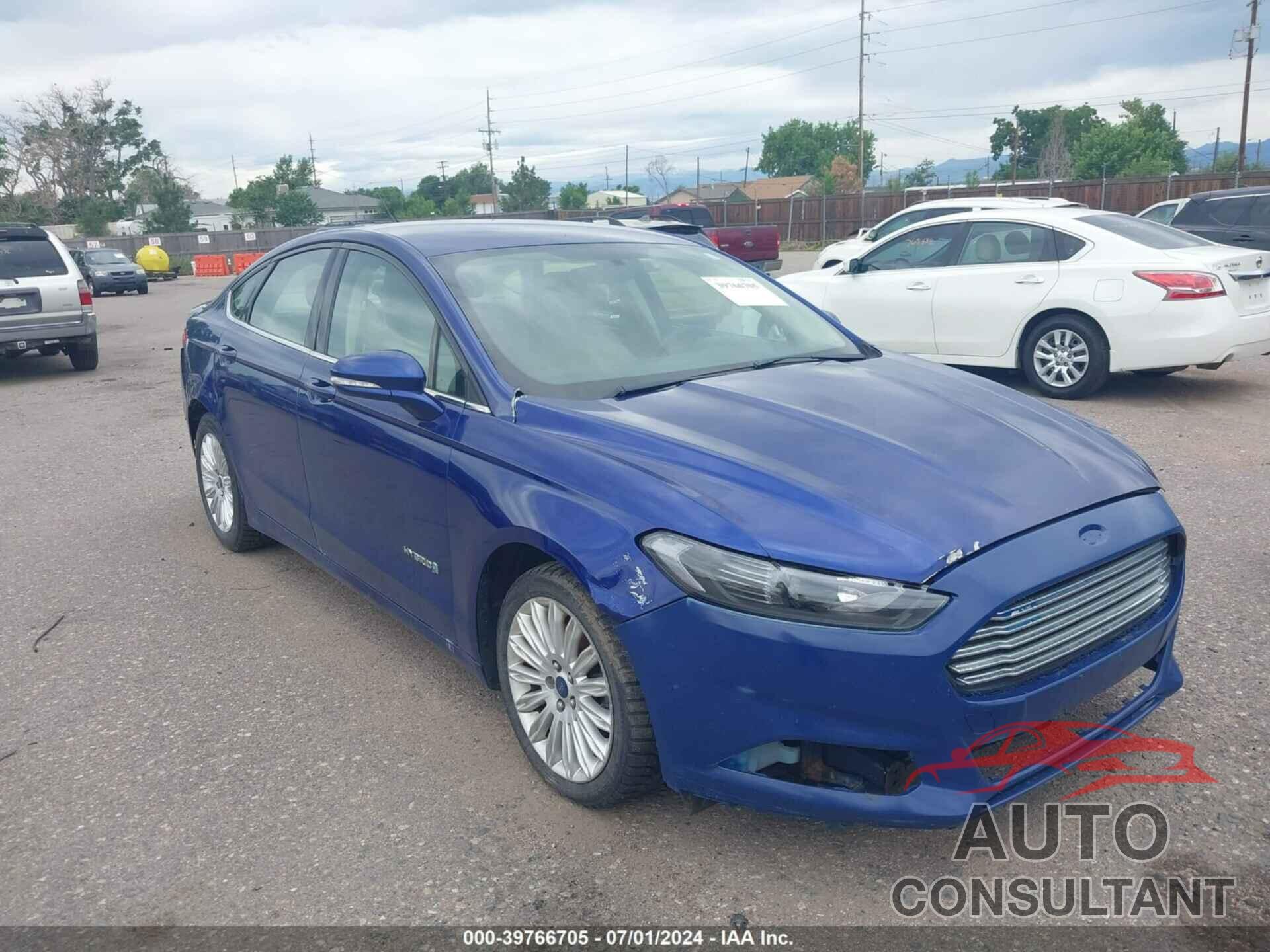 FORD FUSION HYBRID 2015 - 3FA6P0LU0FR139757