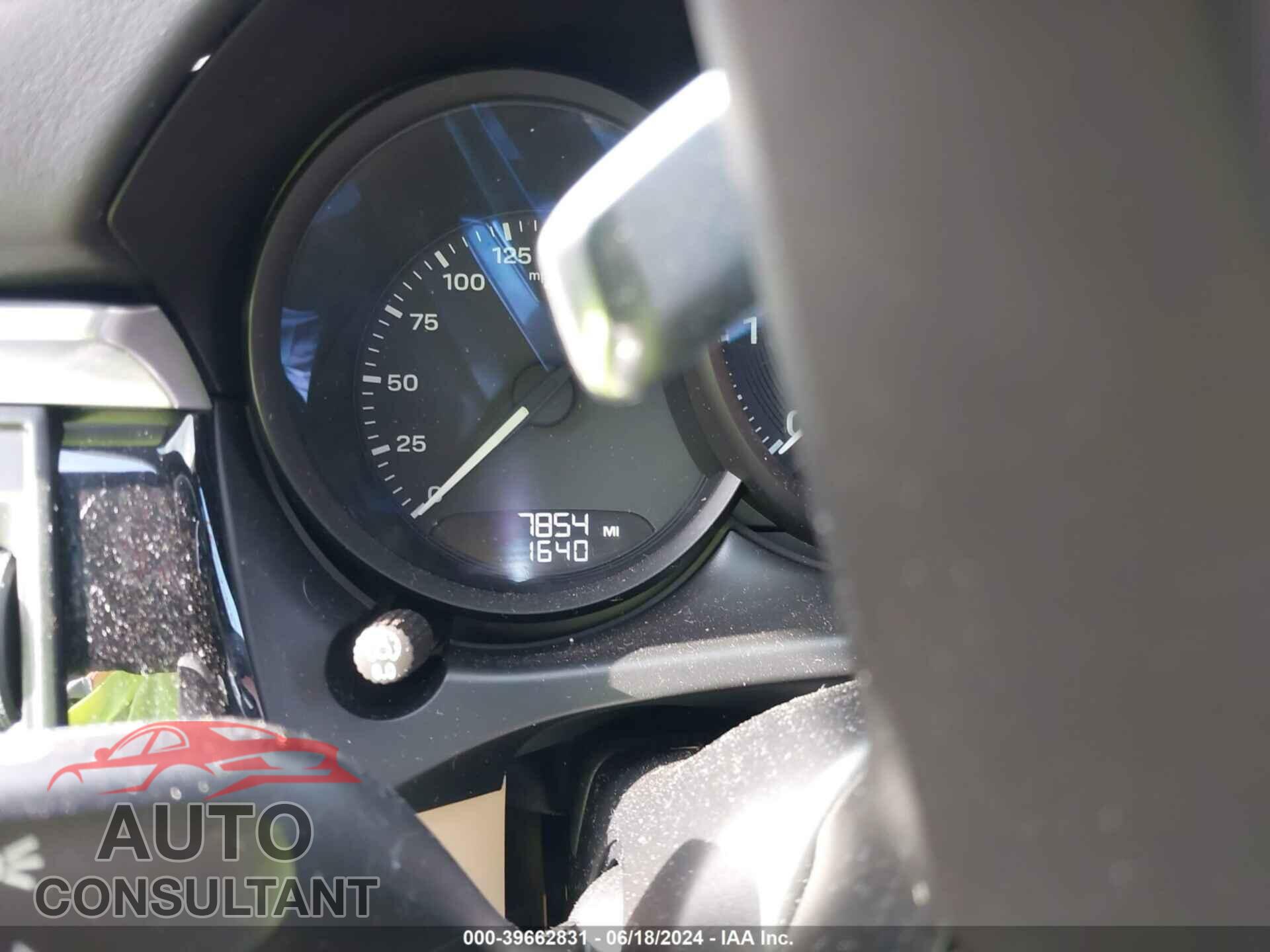 PORSCHE MACAN 2023 - WP1AA2A50PLB00727