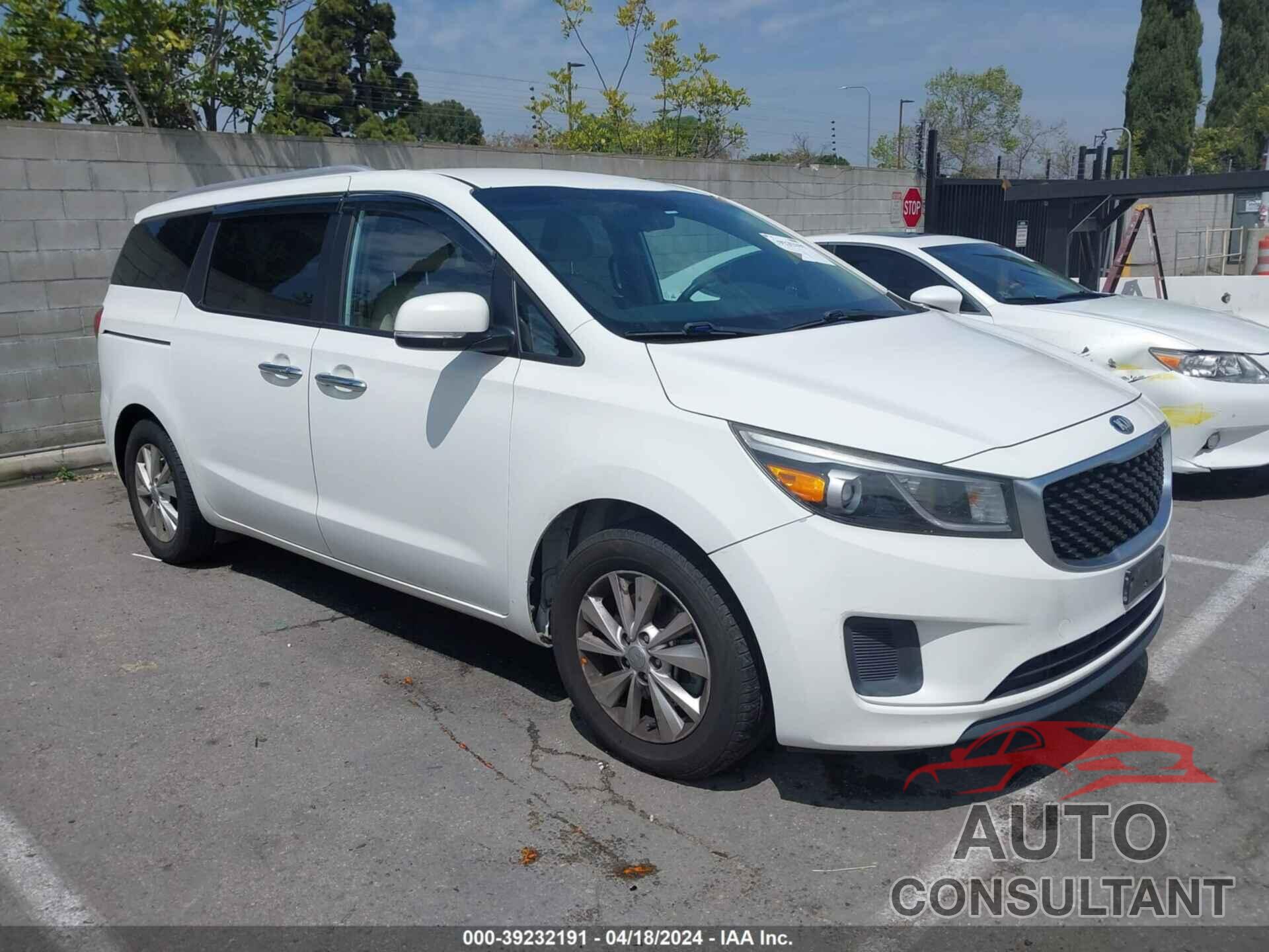 KIA SEDONA 2016 - KNDMB5C13G6087333