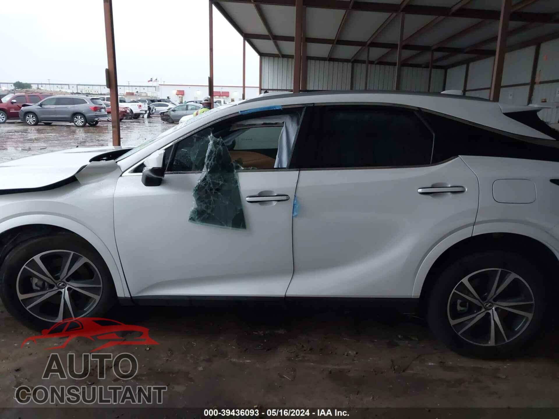 LEXUS RX 2023 - 2T2BAMBA5PC019612