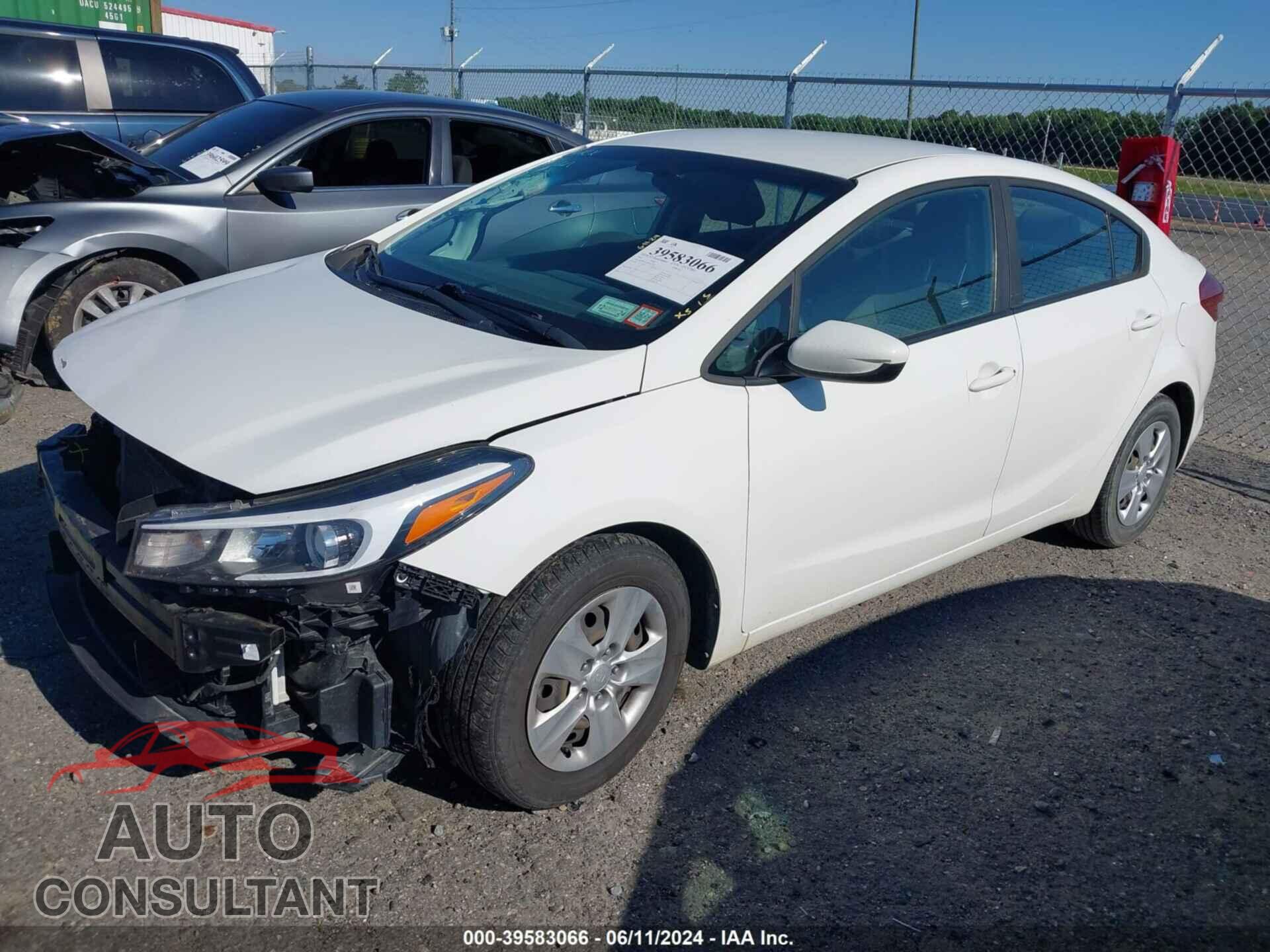 KIA FORTE 2018 - 3KPFK4A77JE281150