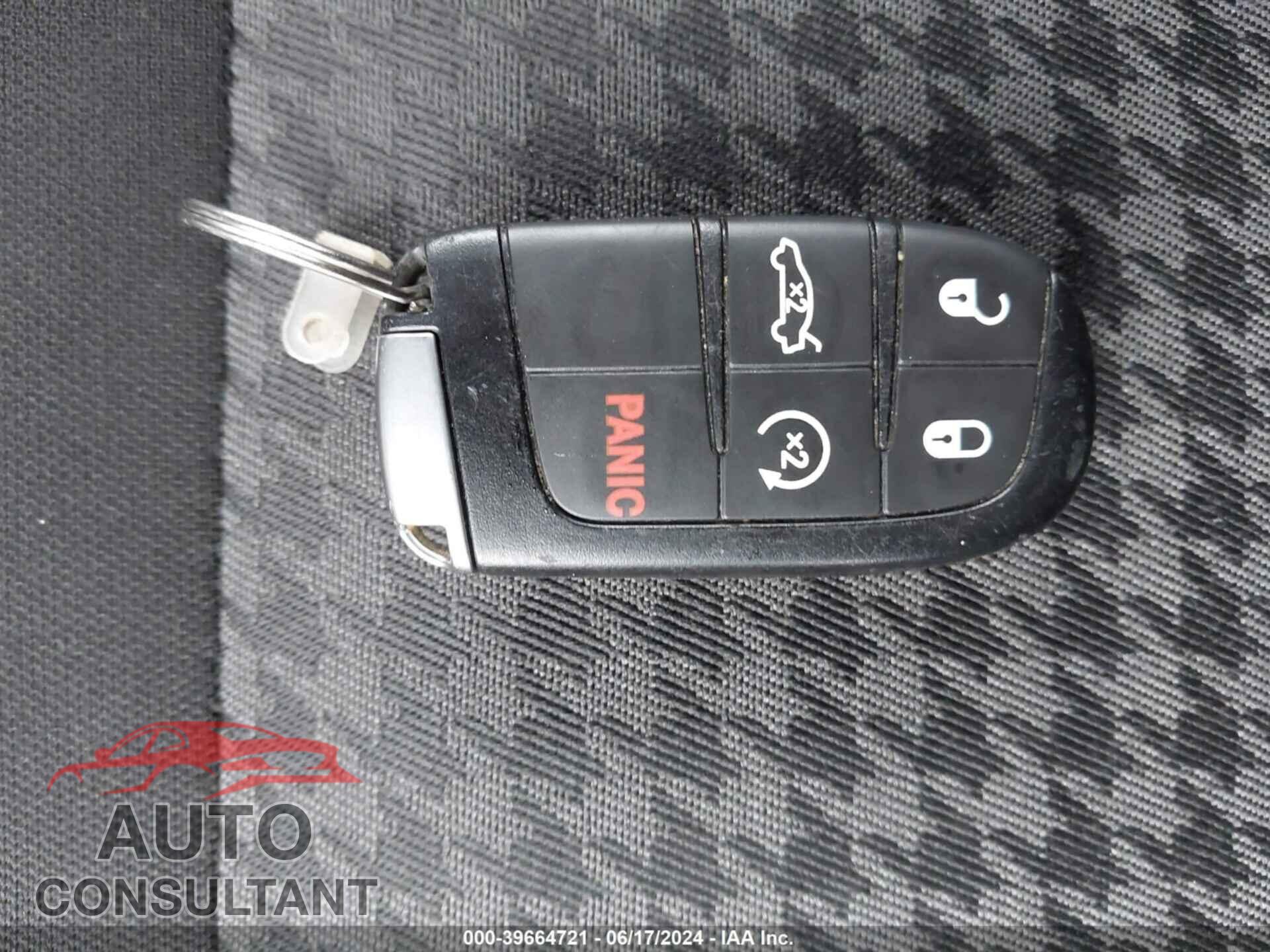 DODGE CHARGER 2023 - 2C3CDXGJ2PH555647