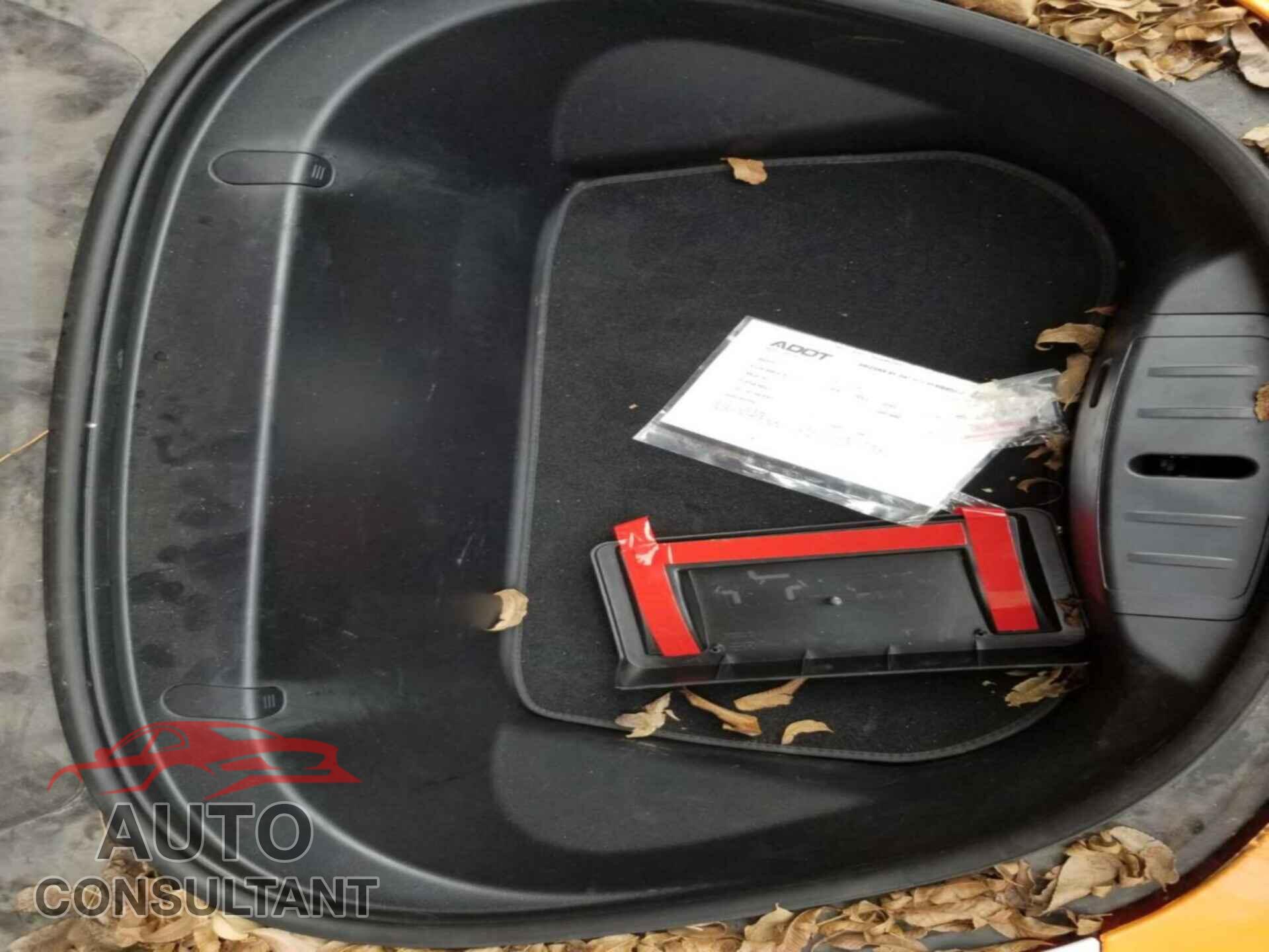 TESLA MODEL 3 2018 - 5YJ3E1EB6JF187147