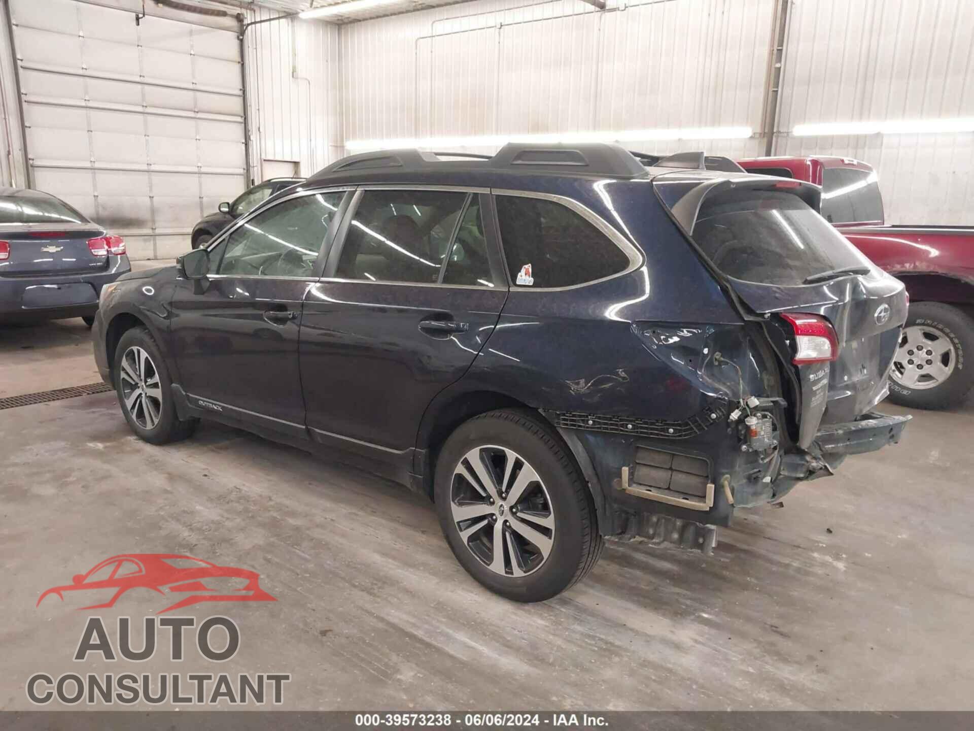 SUBARU OUTBACK 2018 - 4S4BSANC1J3310231