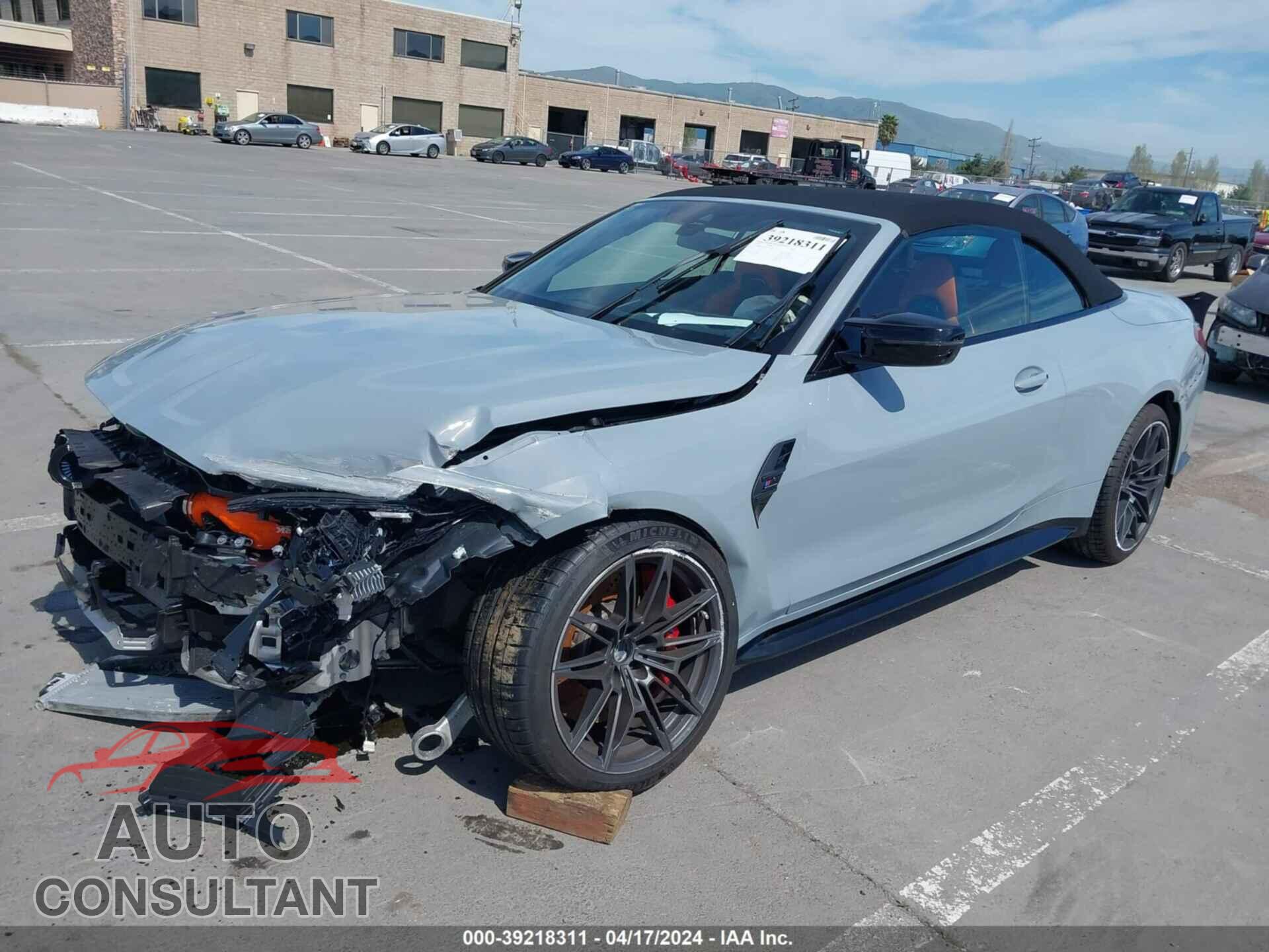 BMW M4 2024 - WBS33BA04RCP49709