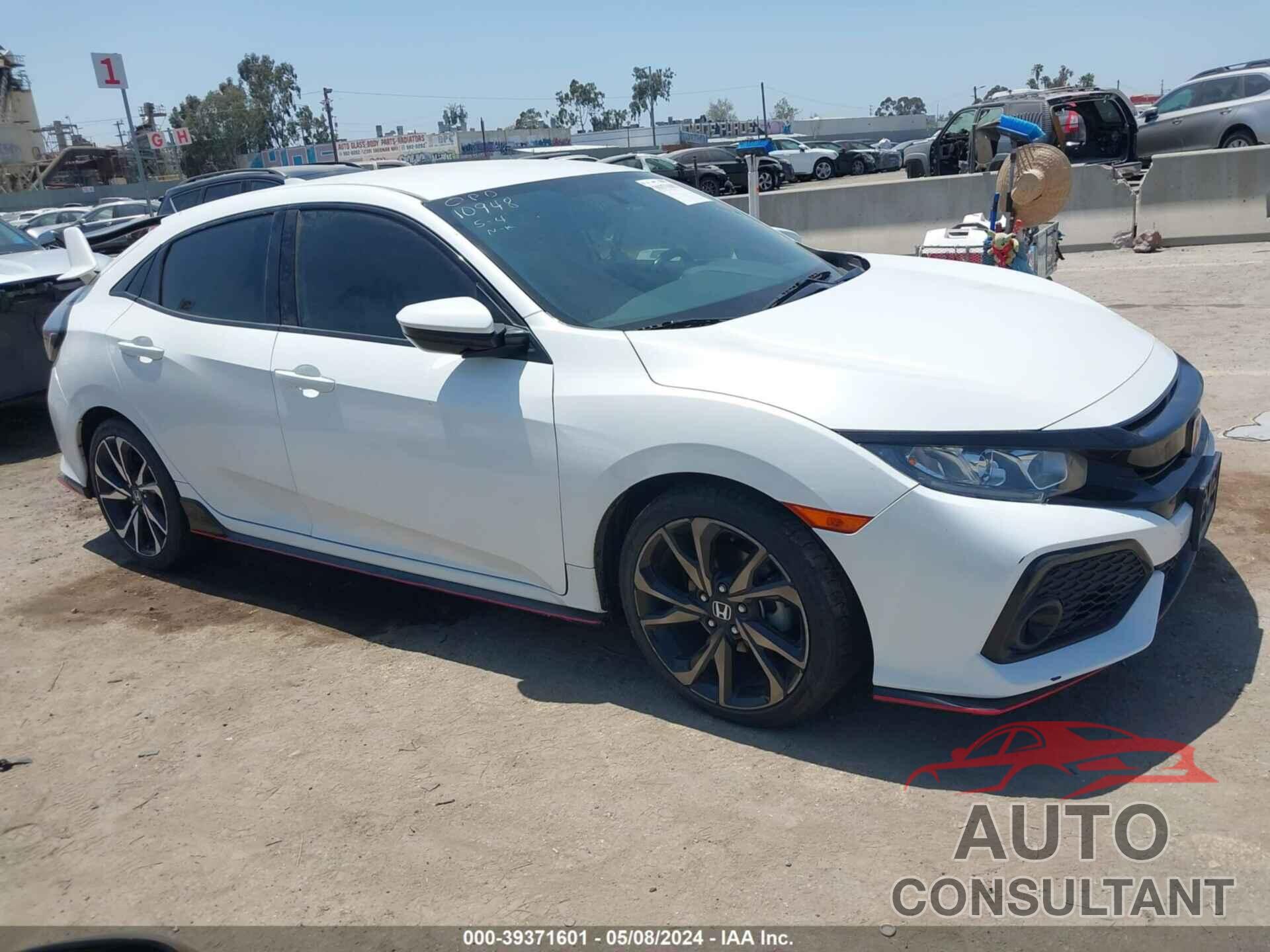 HONDA CIVIC HATCHBACK 2018 - SHHFK7H4XJU401335