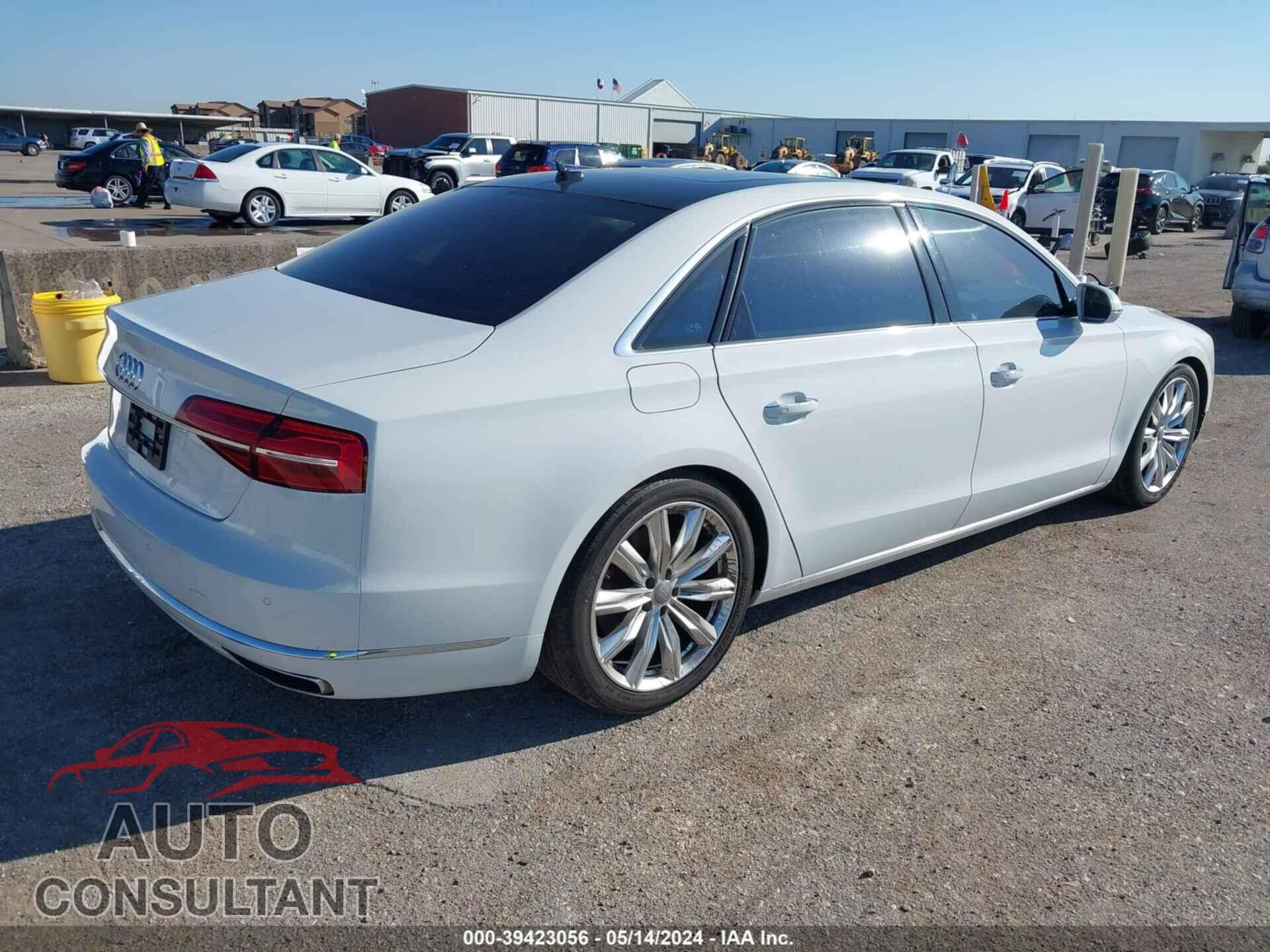 AUDI A8 L 2016 - WAU34AFD2GN004112