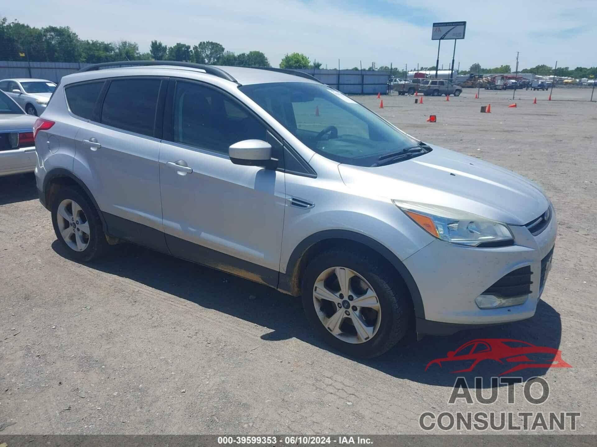 FORD ESCAPE 2016 - 1FMCU9GX8GUA02621