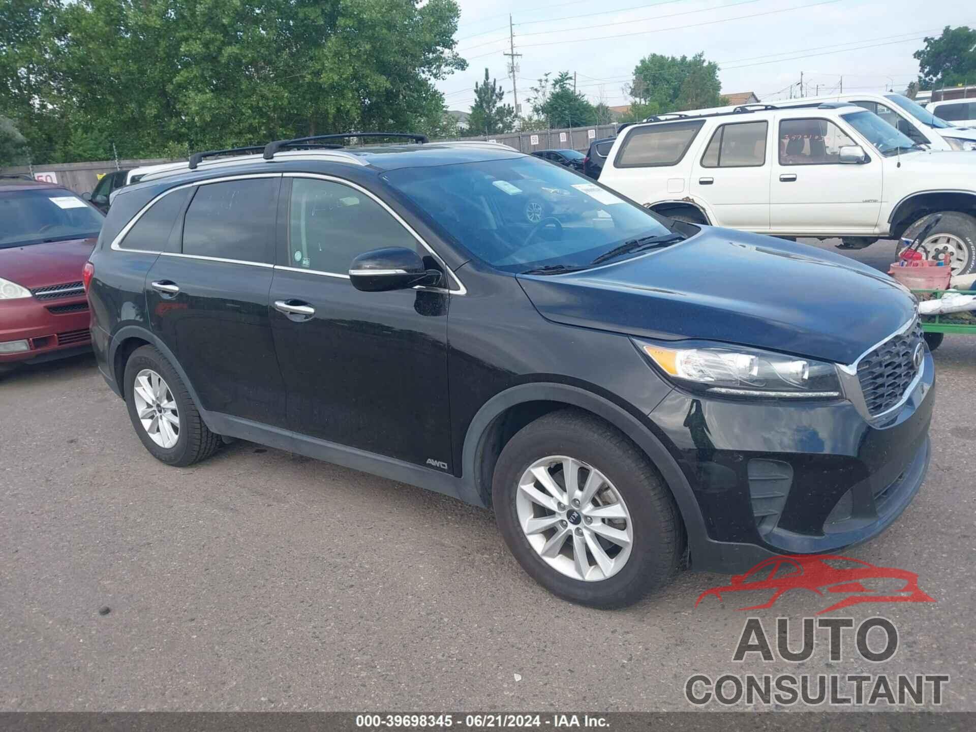 KIA SORENTO 2019 - 5XYPGDA38KG521796