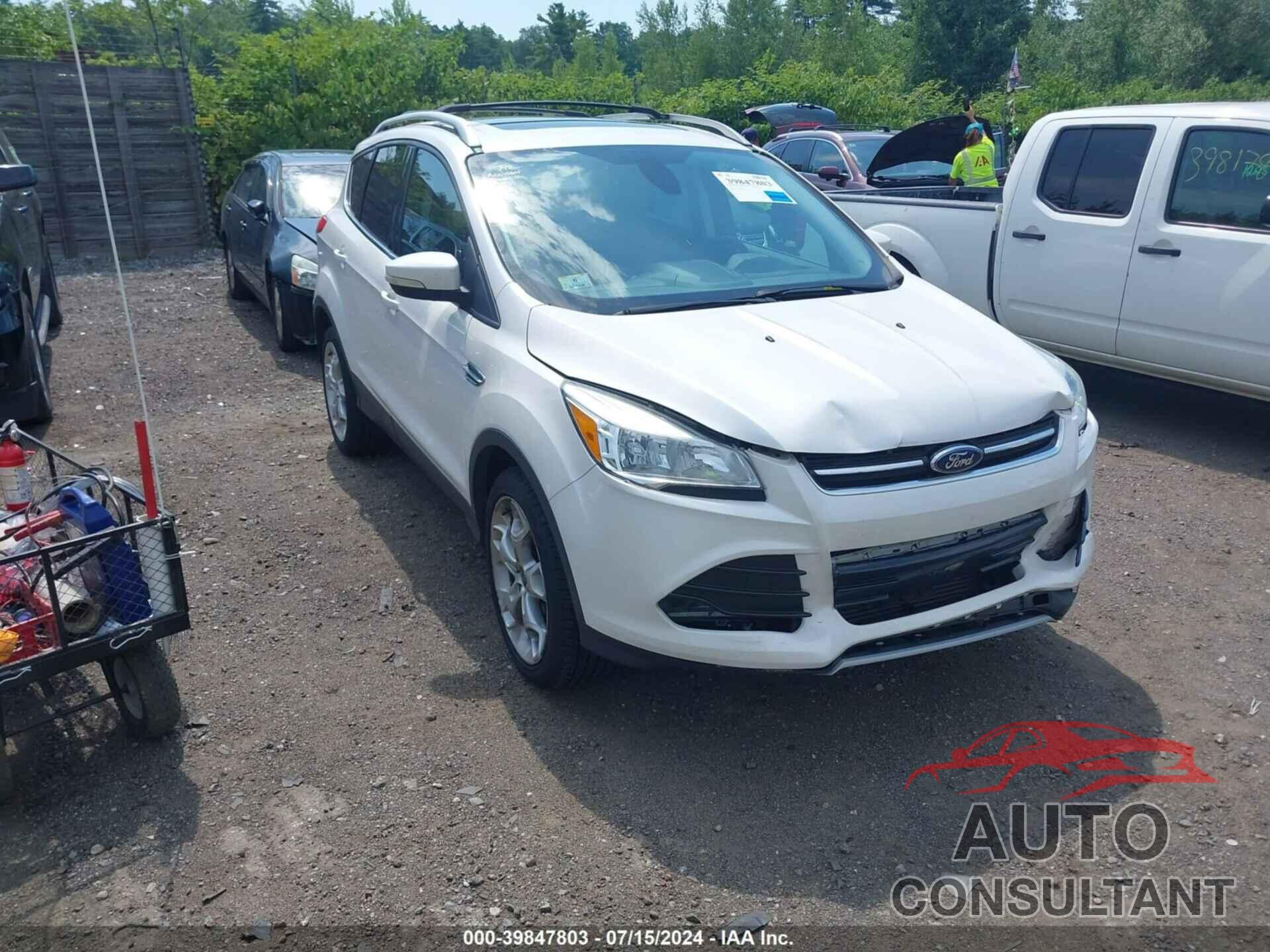 FORD ESCAPE 2016 - 1FMCU9J90GUC70976