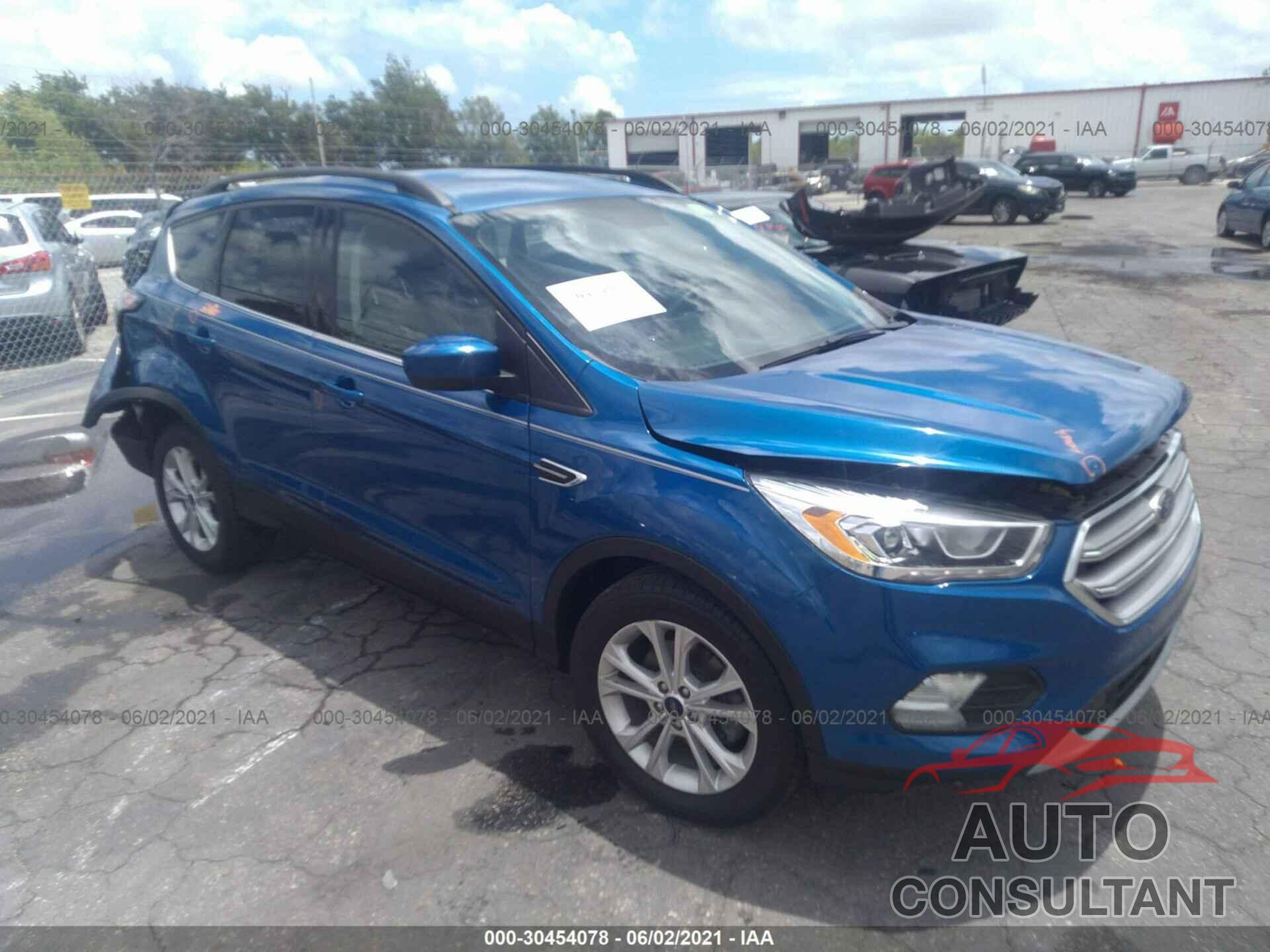FORD ESCAPE 2017 - 1FMCU0GD3HUD45050