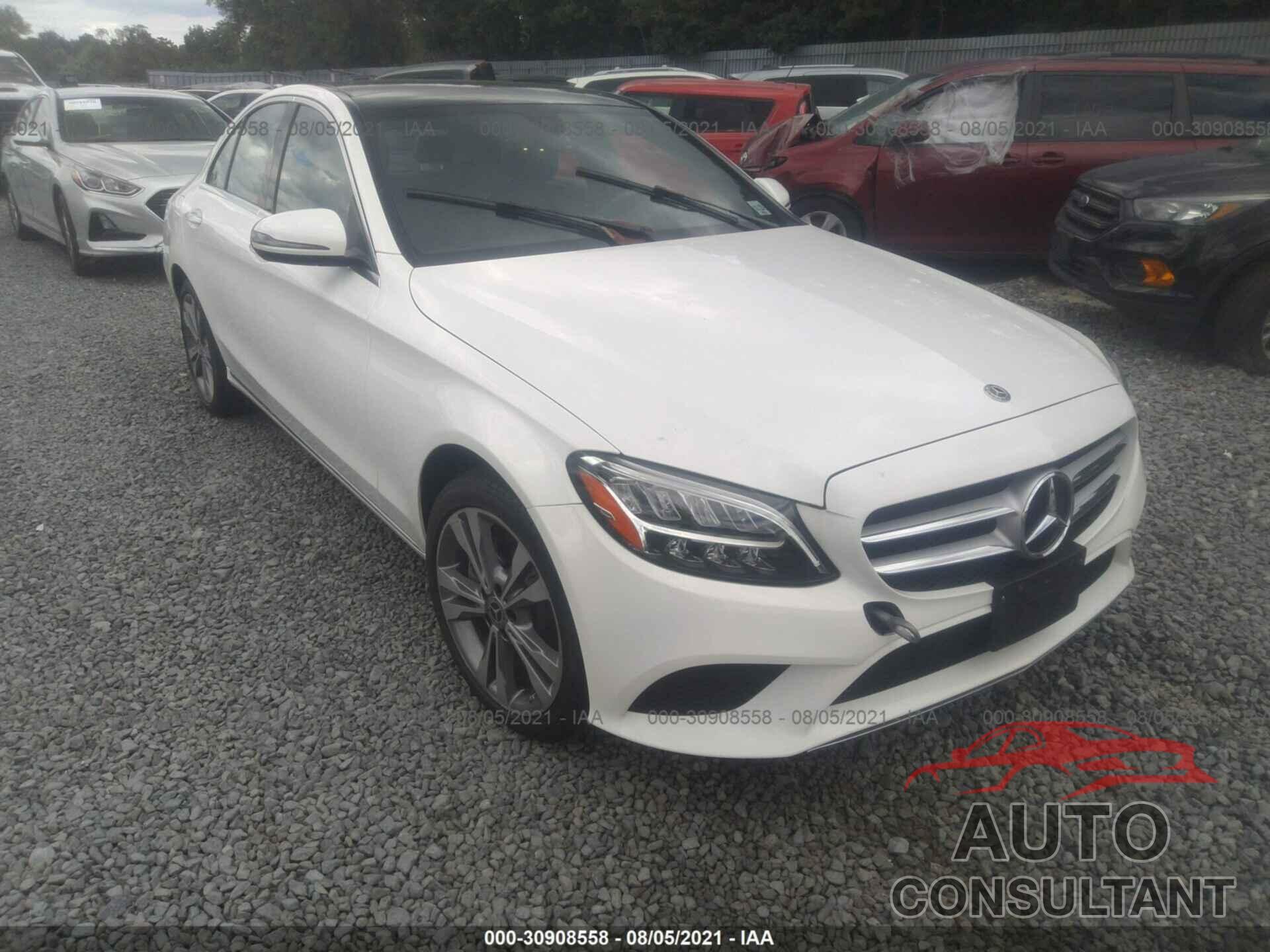 MERCEDES-BENZ C-CLASS 2019 - 55SWF8EBXKU290185