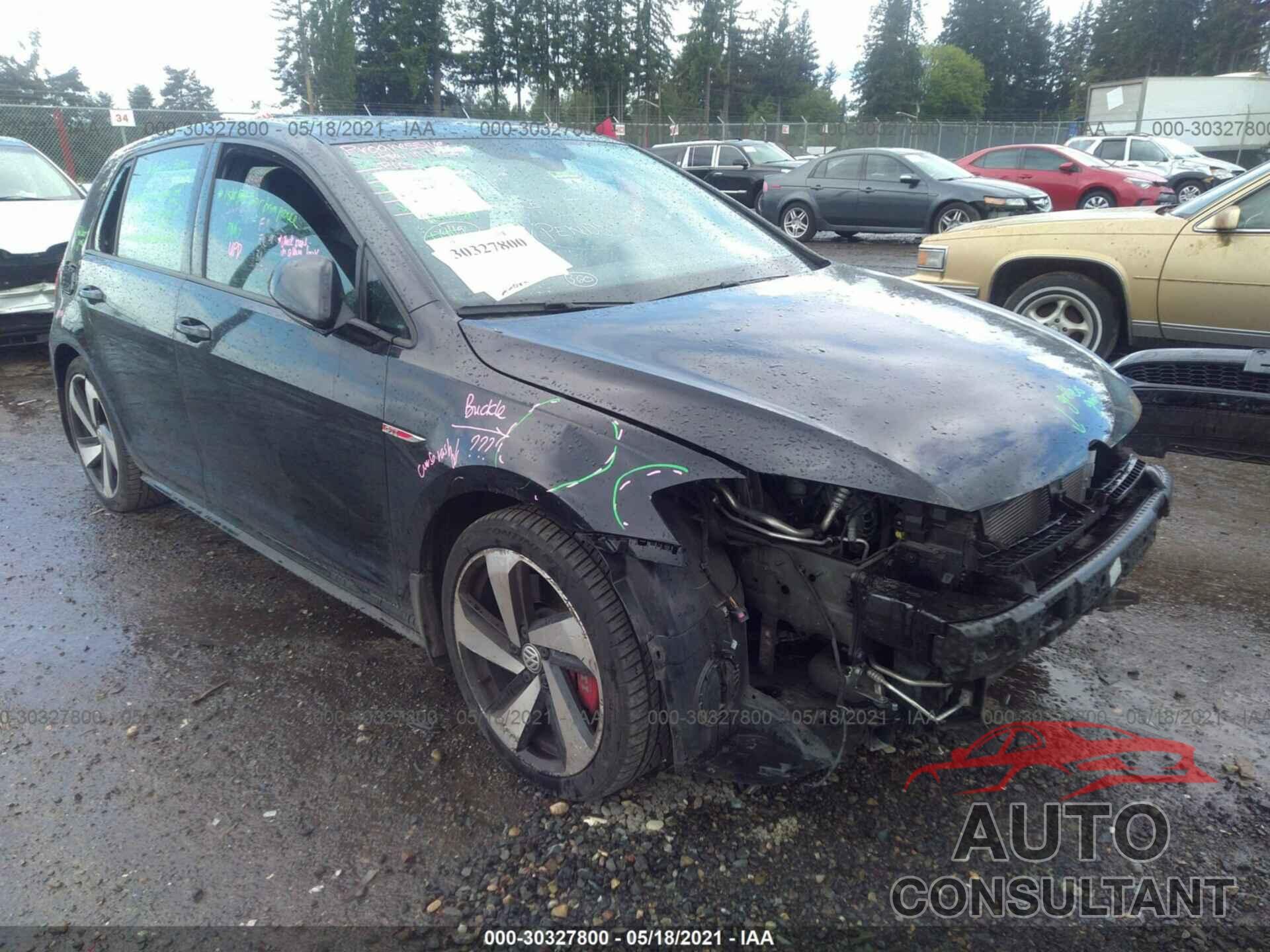 VOLKSWAGEN GOLF GTI 2018 - 3VW547AU8JM273266