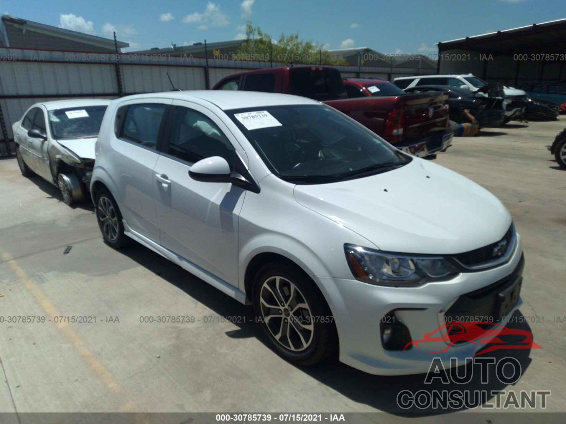 CHEVROLET SONIC 2020 - 1G1JD6SB0L4136757