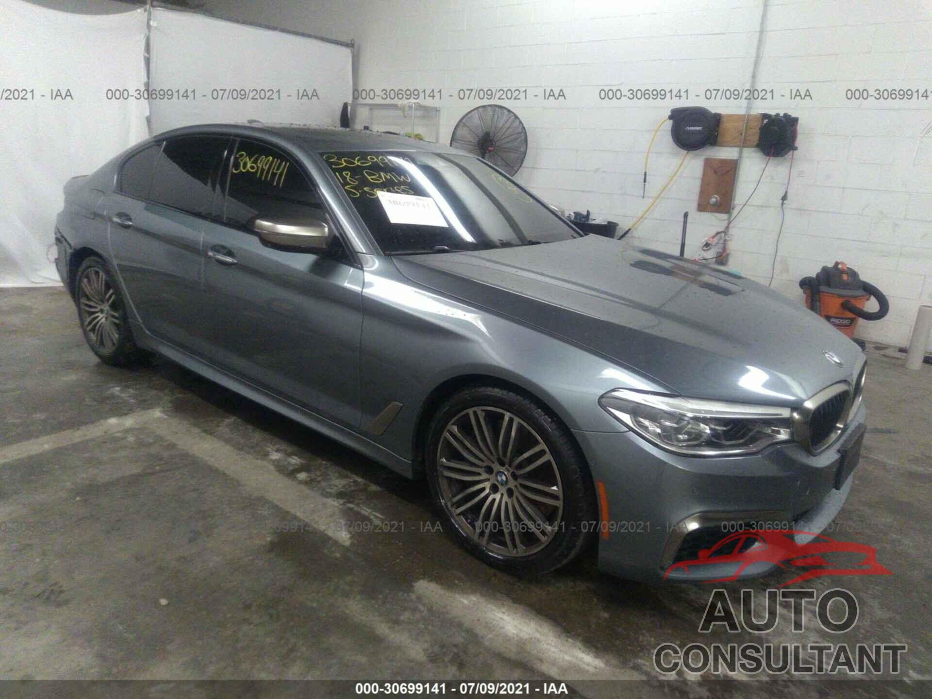 BMW 5 SERIES 2018 - WBAJB9C50JG463773