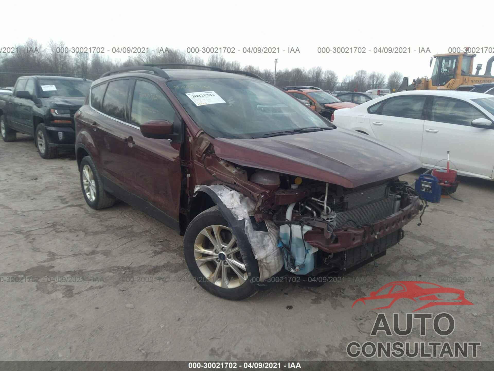 FORD ESCAPE 2018 - 1FMCU9GD6JUA77847