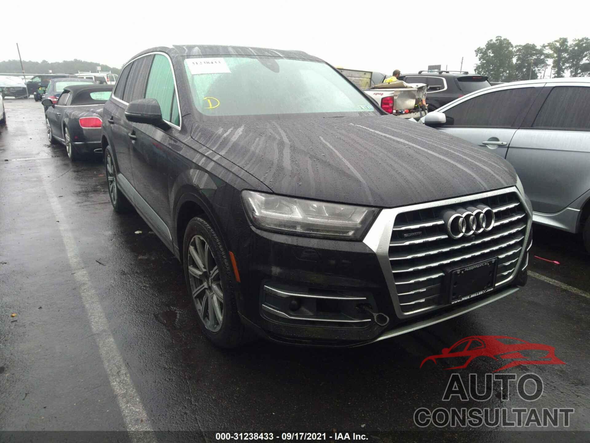 AUDI Q7 2019 - WA1LAAF76KD048435