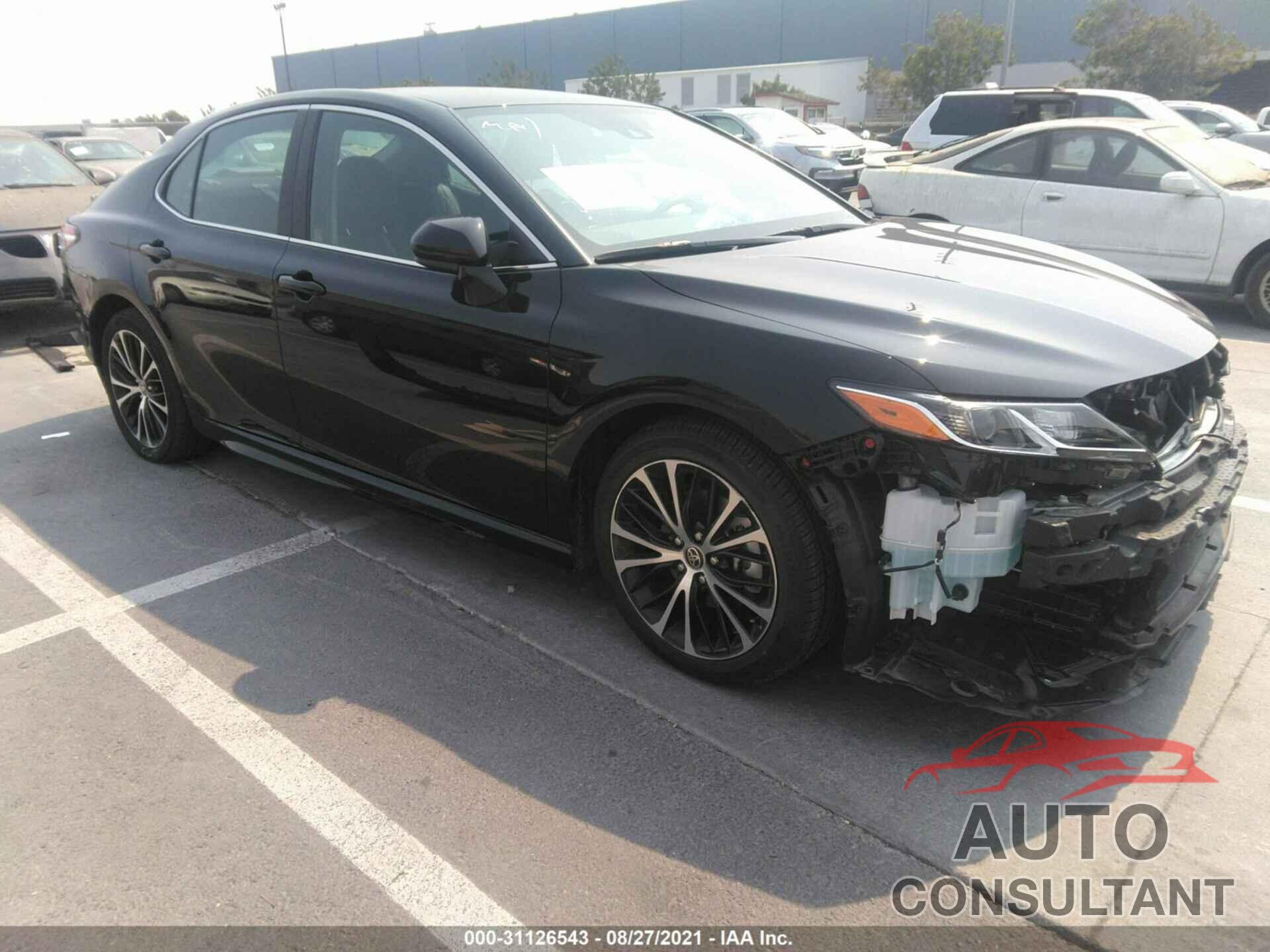 TOYOTA CAMRY 2020 - 4T1G11AK7LU977159