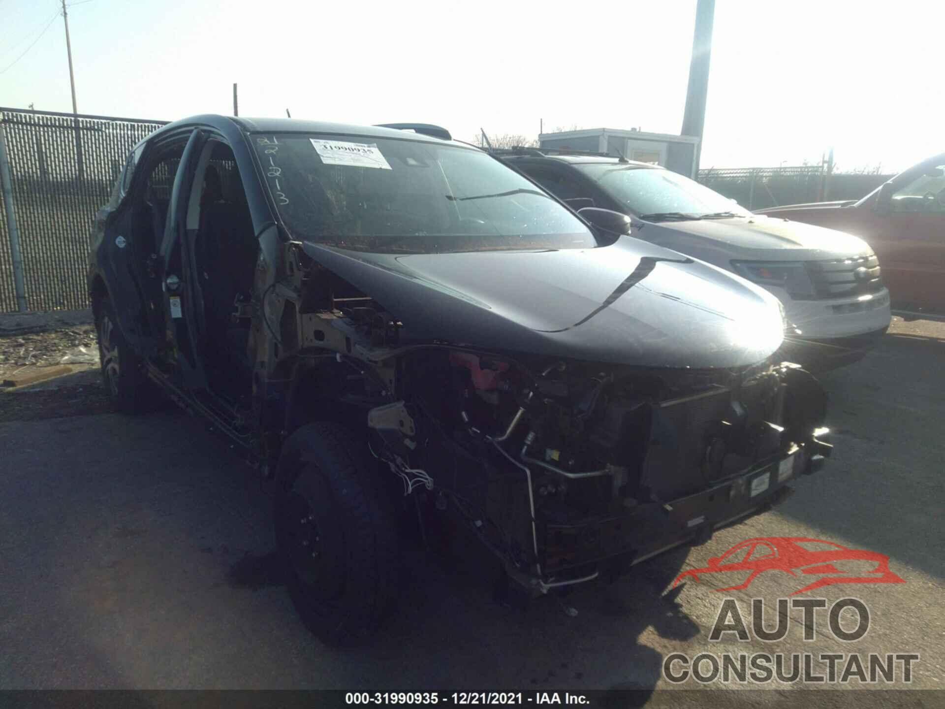TOYOTA RAV4 2018 - 2T3ZFREV9JW498016