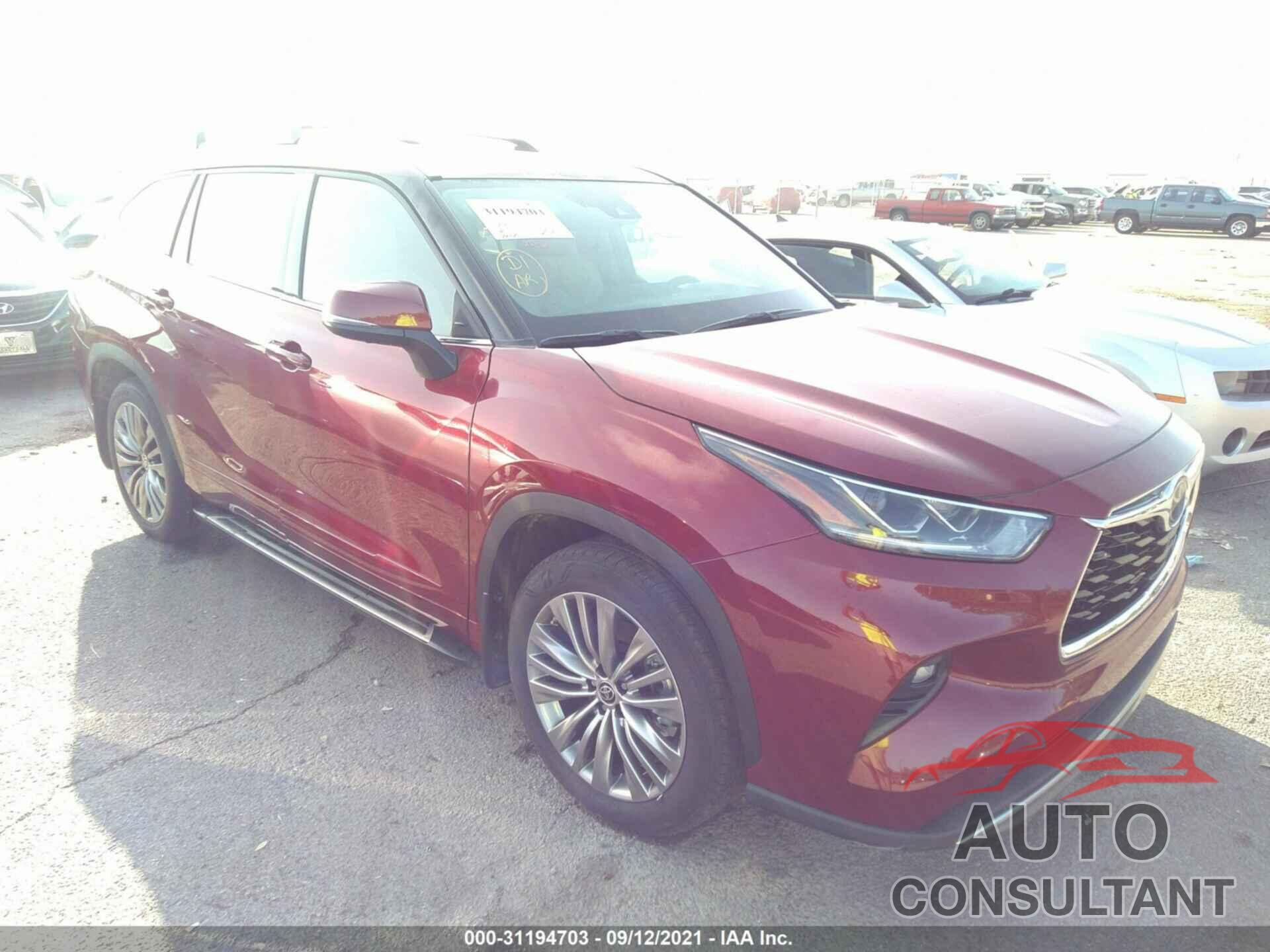TOYOTA HIGHLANDER 2021 - 5TDFZRAH4MS060245