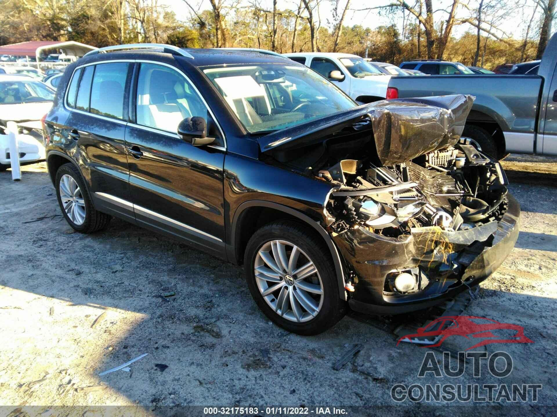 VOLKSWAGEN TIGUAN 2016 - WVGAV7AX4GW549942