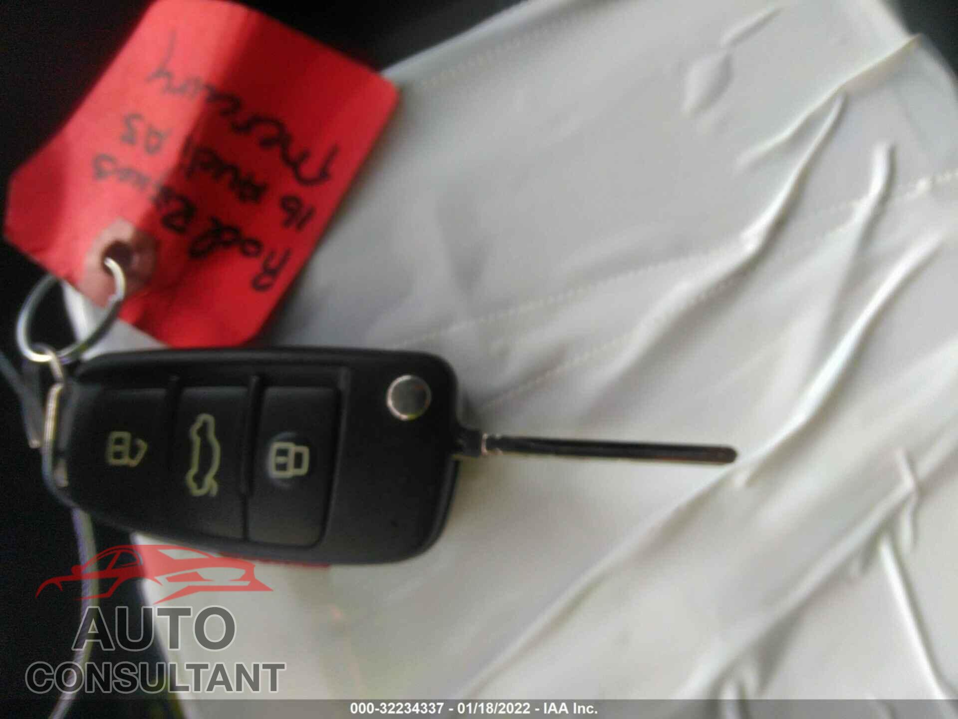 AUDI A3 2016 - WAUA7GFF9G1097205