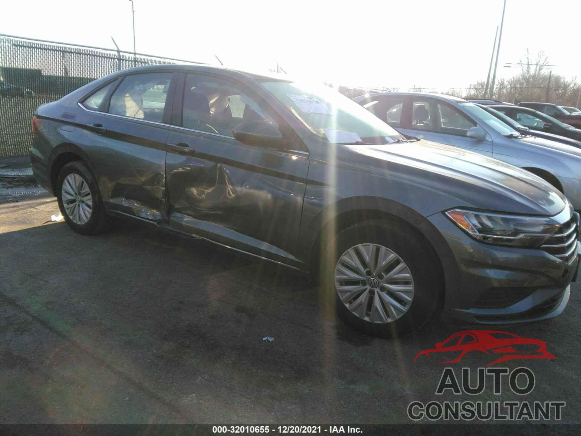 VOLKSWAGEN JETTA 2019 - 3VWC57BU2KM270061