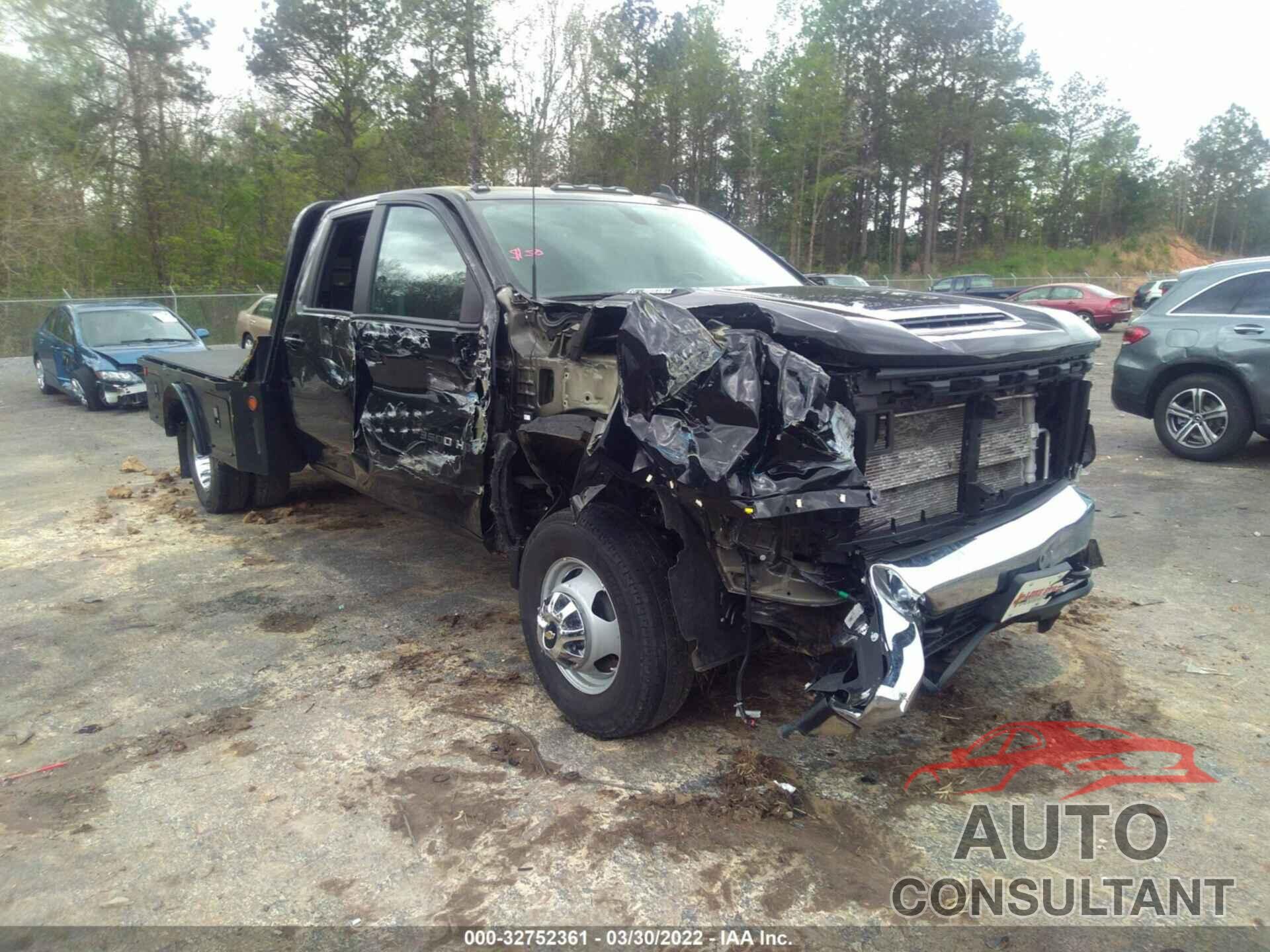 CHEVROLET SILVERADO 3500HD 2021 - 1GB4YTEYXMF161022