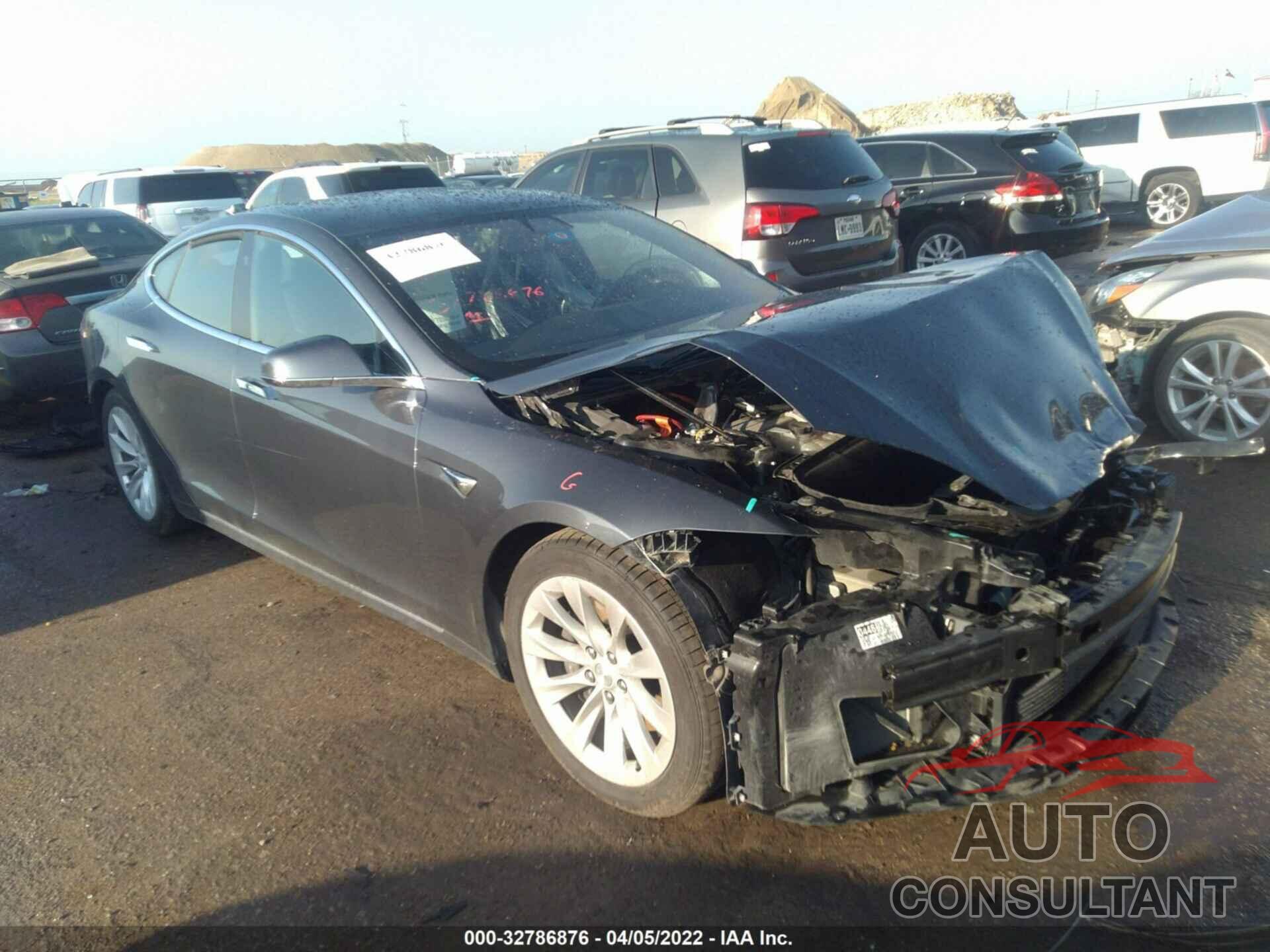 TESLA MODEL S 2020 - 5YJSA1E21LF349230