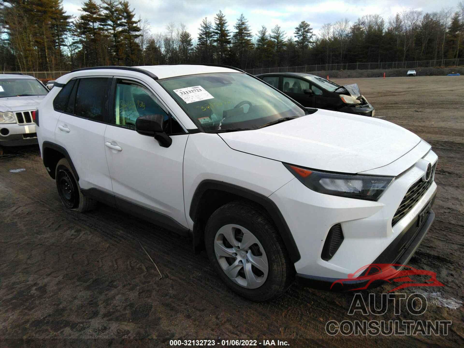 TOYOTA RAV4 2021 - 2T3F1RFV2MC164058