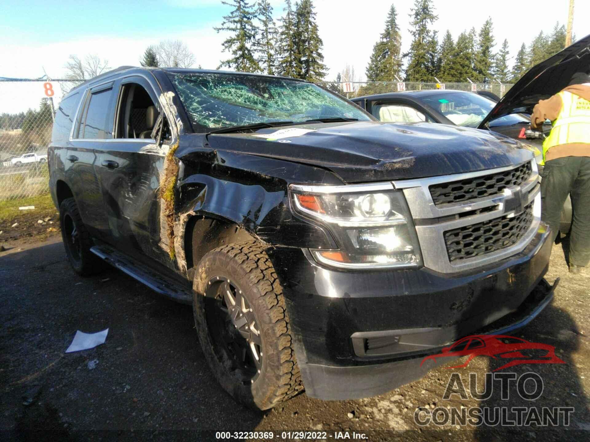 CHEVROLET TAHOE 2018 - 1GNSKBKC7JR228877