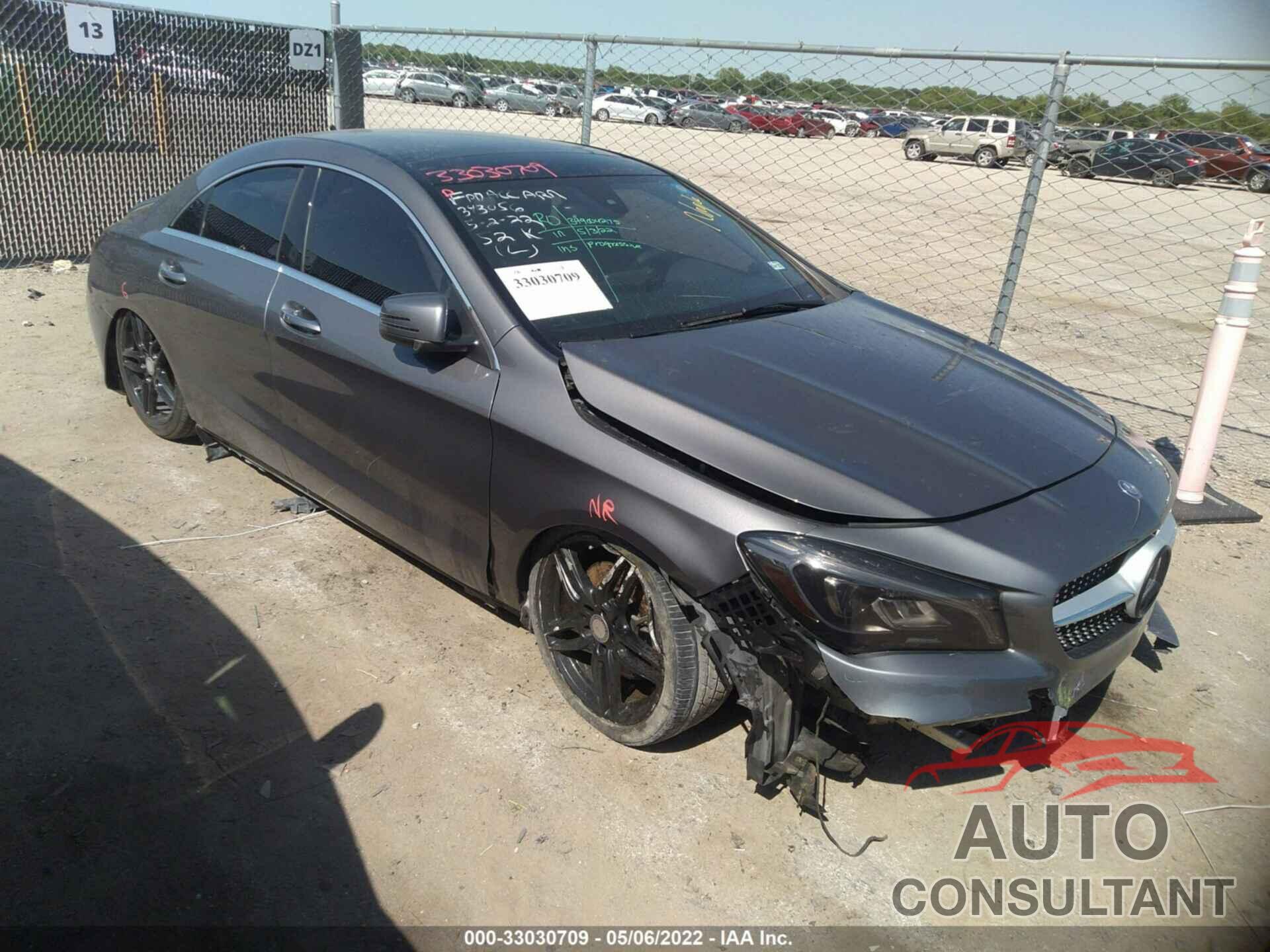 MERCEDES-BENZ CLA 2017 - WDDSJ4EB5HN426648