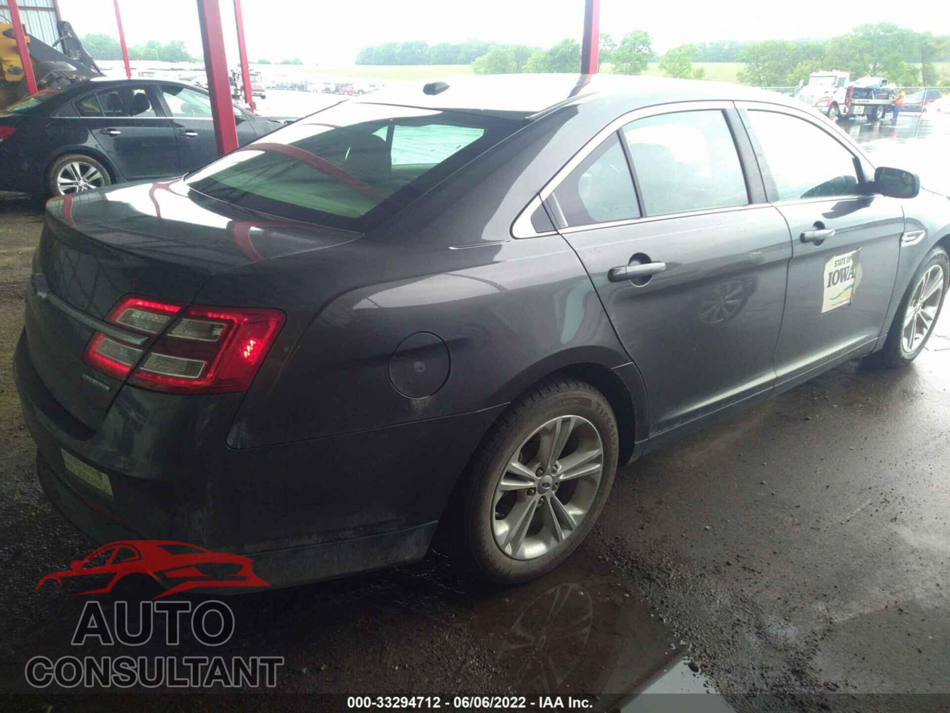 FORD TAURUS 2017 - 1FAHP2D8XHG111464