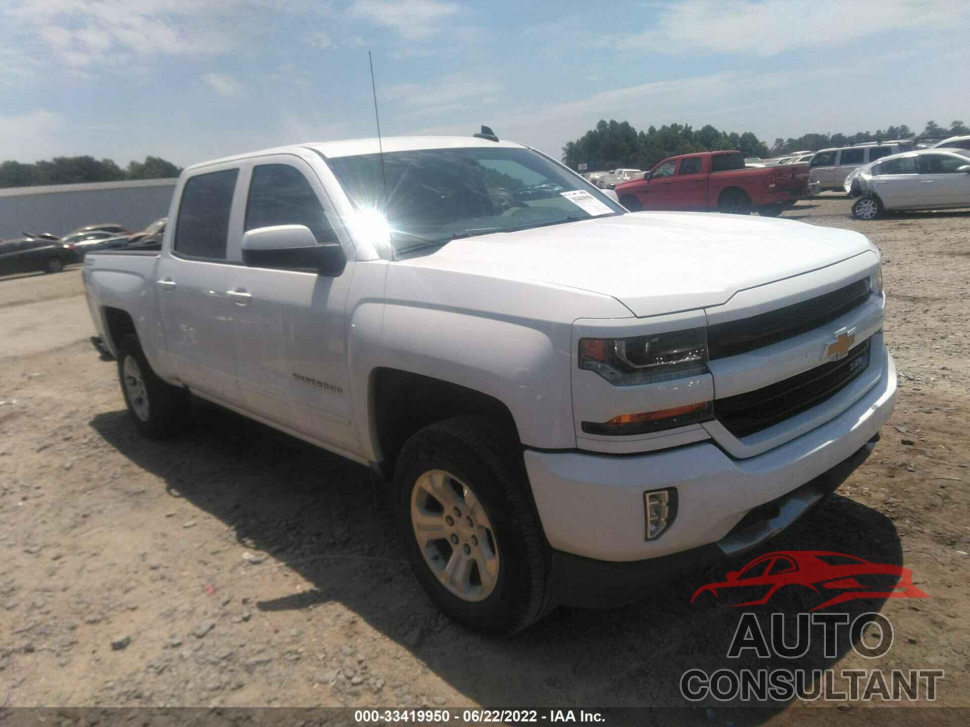 CHEVROLET SILVERADO 1500 2018 - 3GCUKREC1JG223969