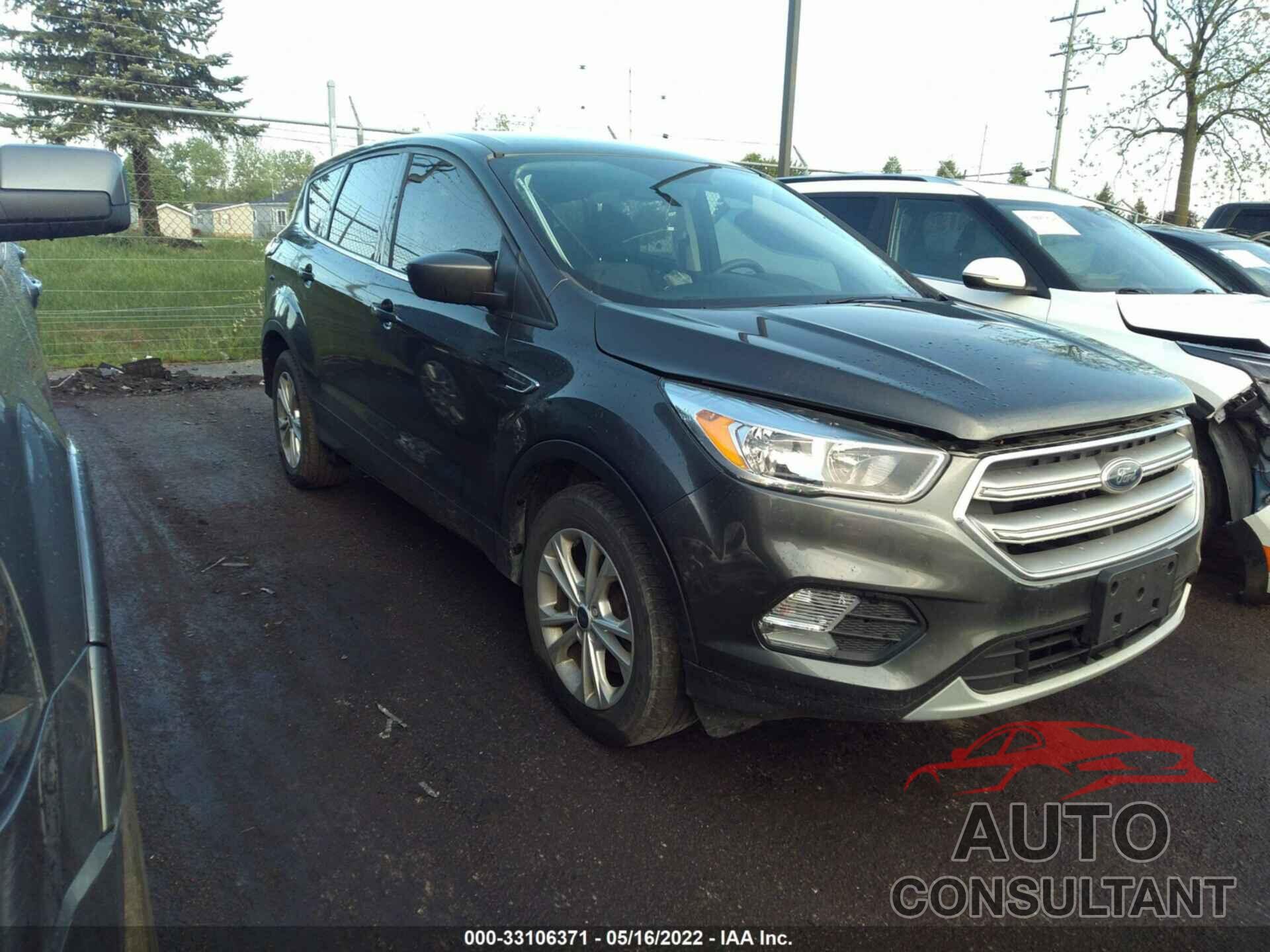 FORD ESCAPE 2017 - 1FMCU9GD5HUE36034