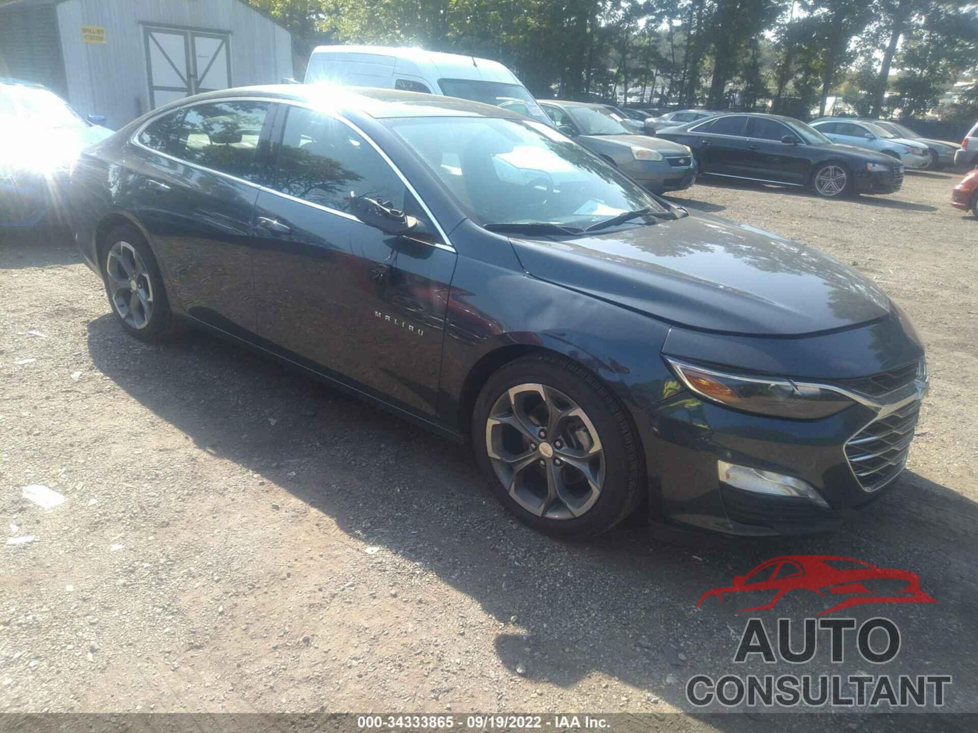 CHEVROLET MALIBU 2021 - 1G1ZD5ST5MF010485