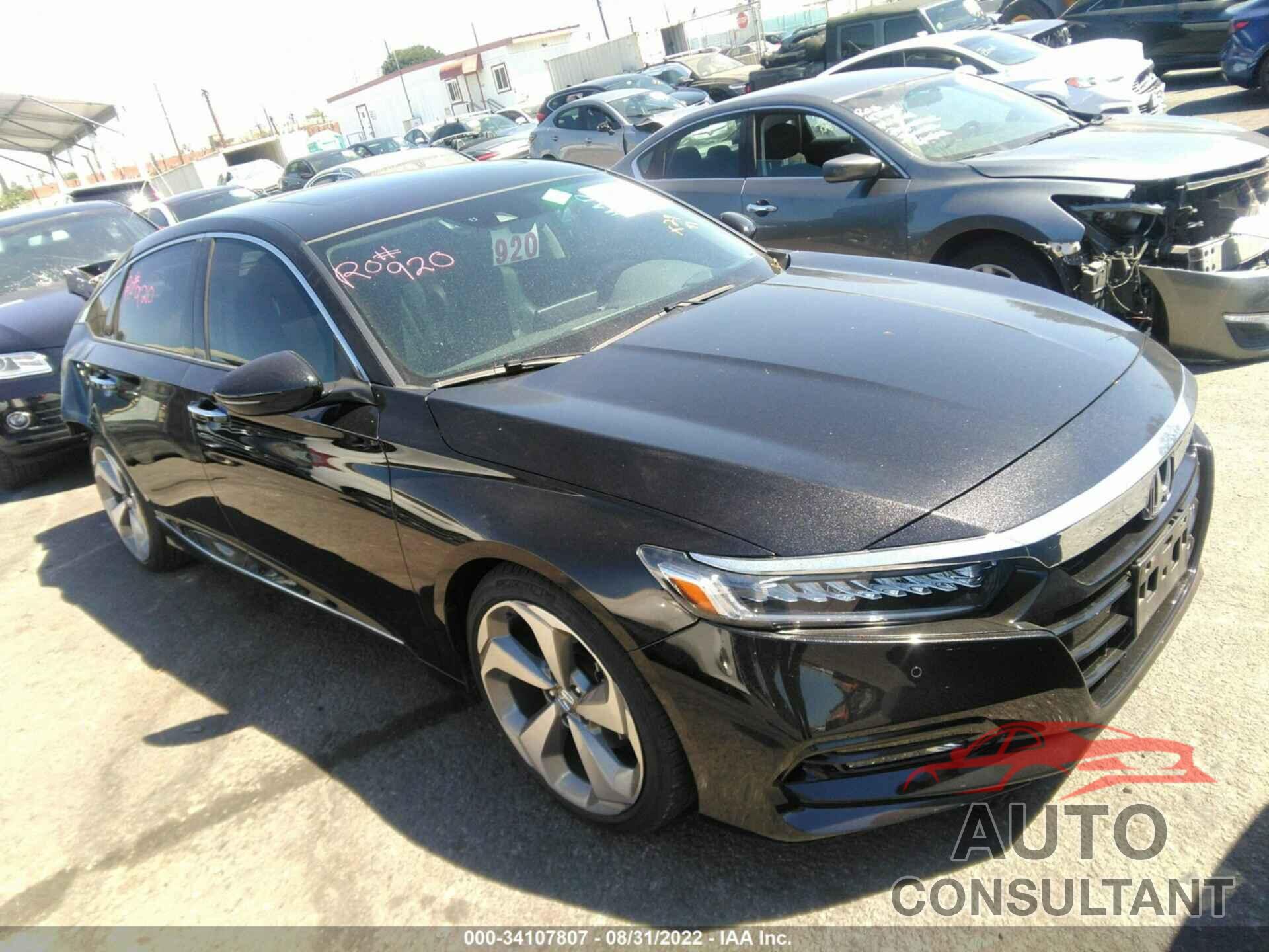 HONDA ACCORD SEDAN 2018 - 1HGCV1F94JA075775