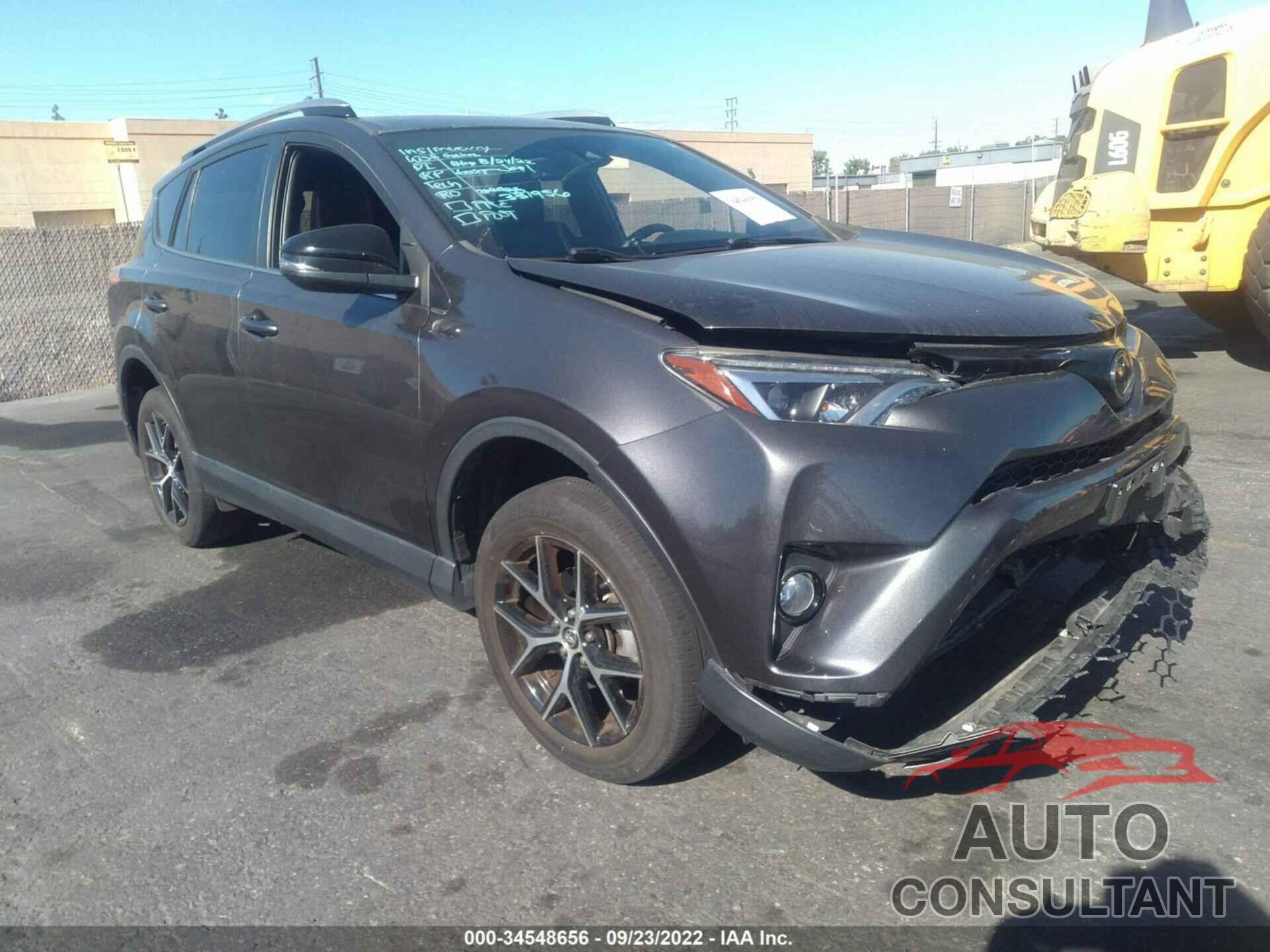 TOYOTA RAV4 2018 - JTMNFREV5JJ188460