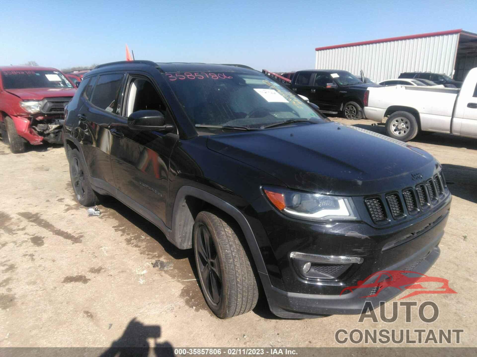 JEEP COMPASS 2018 - 3C4NJCBB5JT304786