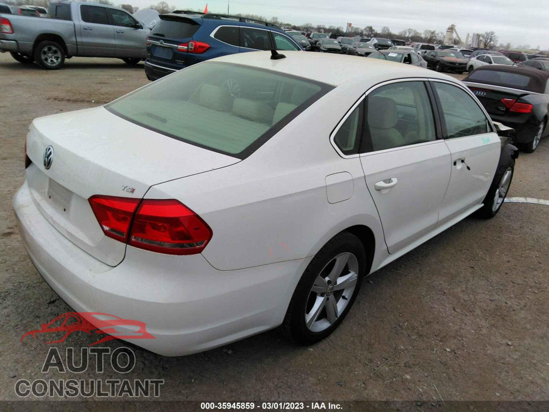 VOLKSWAGEN PASSAT 2015 - 1VWAT7A30FC106448