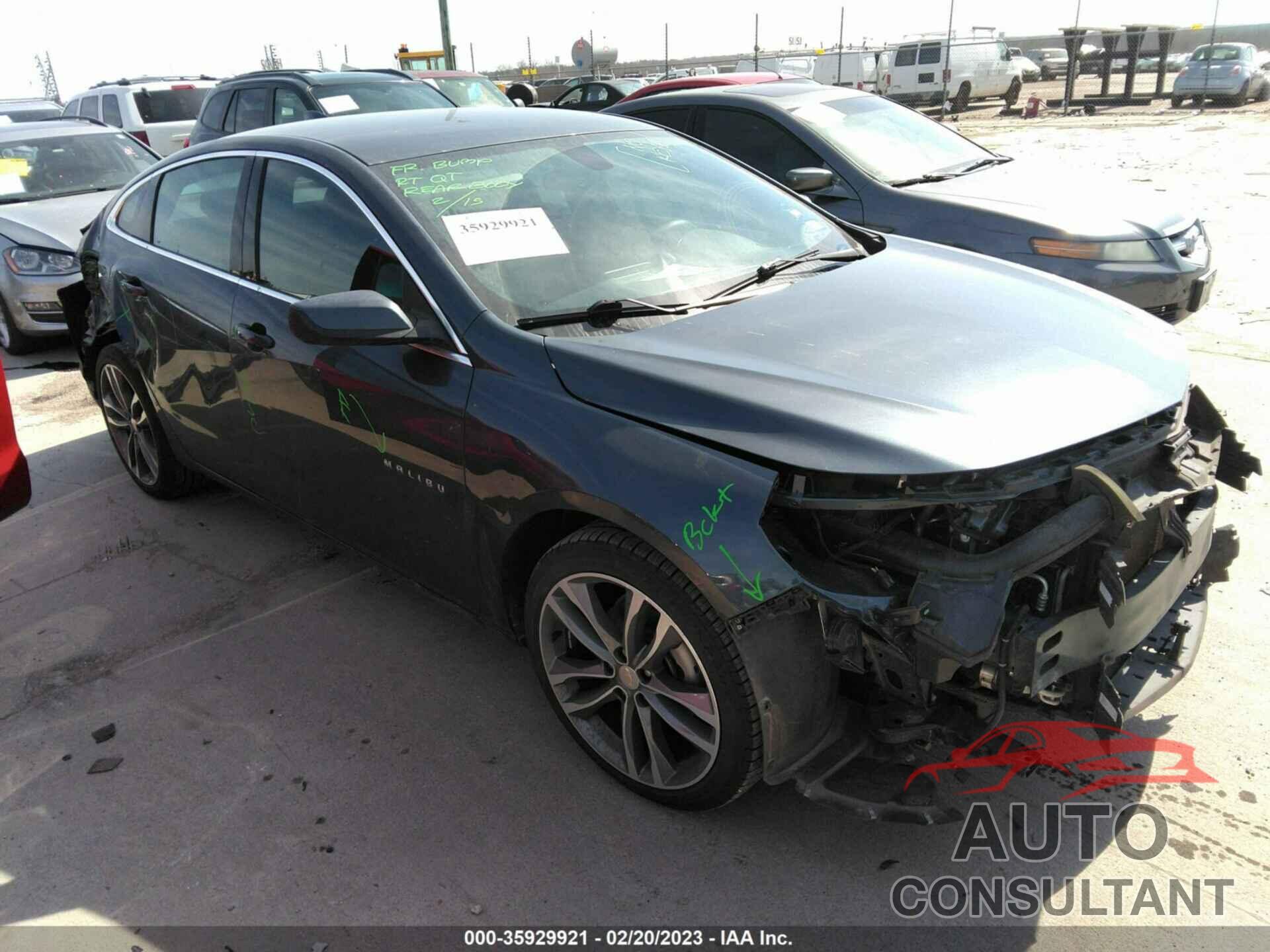 CHEVROLET MALIBU 2021 - 1G1ZD5ST1MF004943