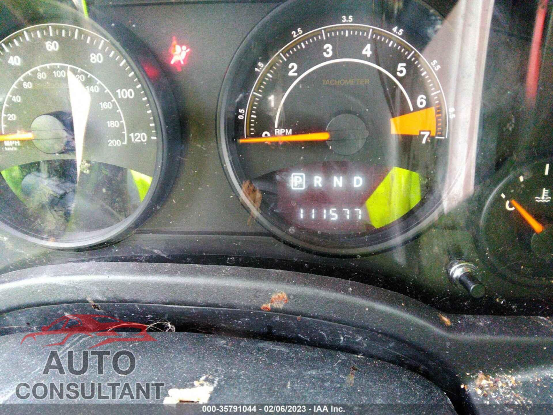 JEEP COMPASS 2016 - 1C4NJDBB3GD631028