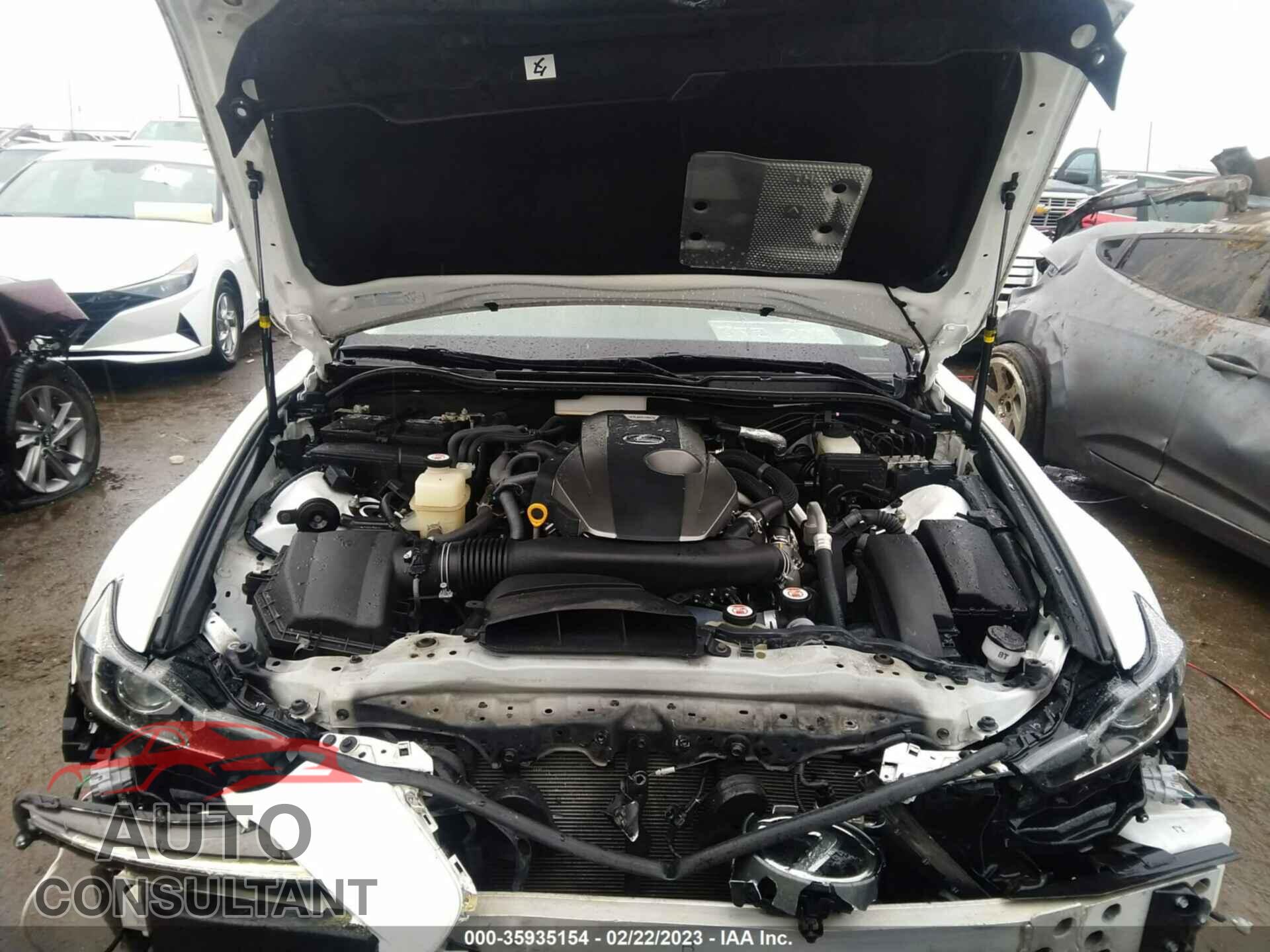 LEXUS IS 2017 - JTHBA1D27H5052746