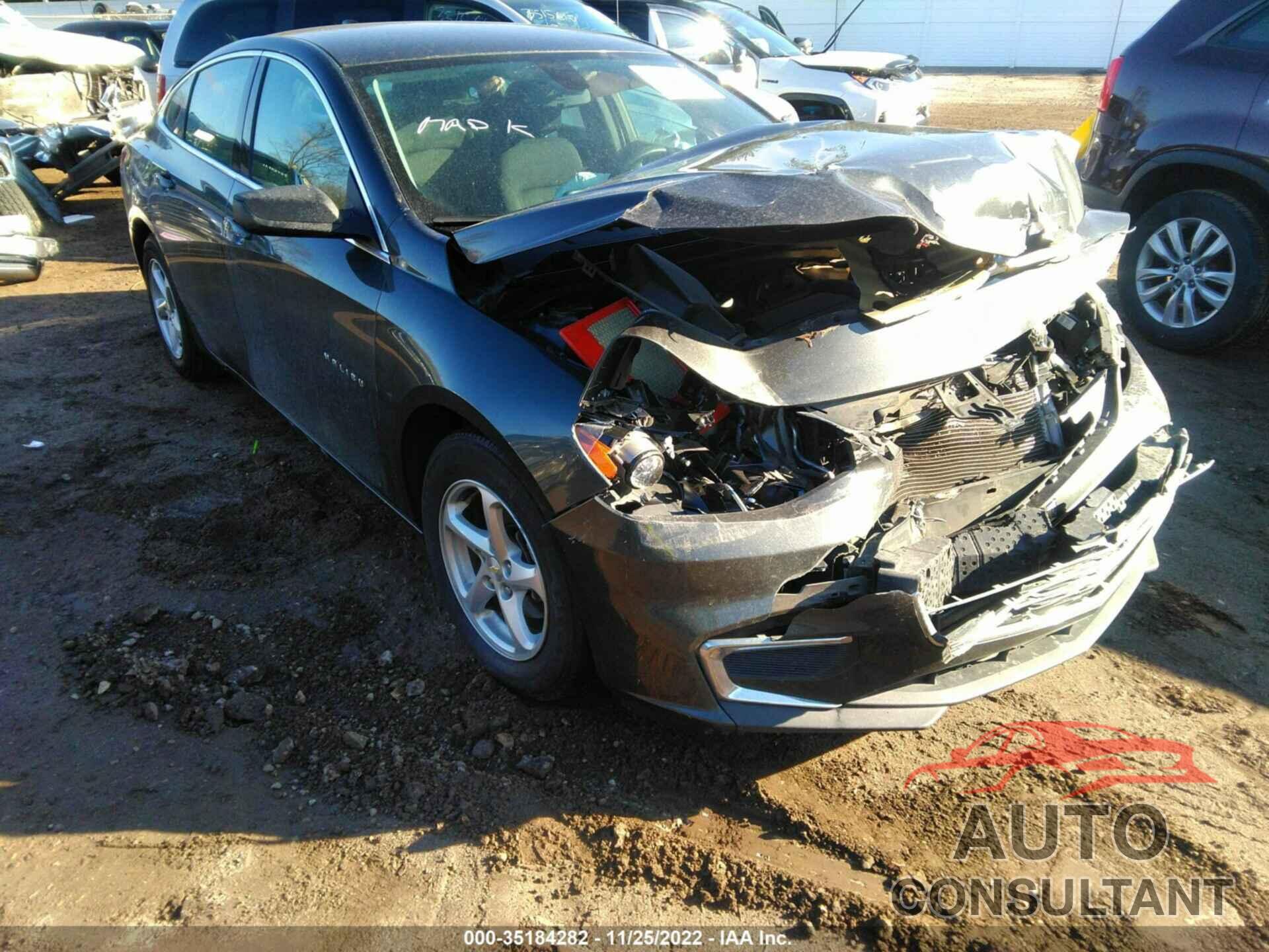 CHEVROLET MALIBU 2017 - 1G1ZB5ST5HF163508