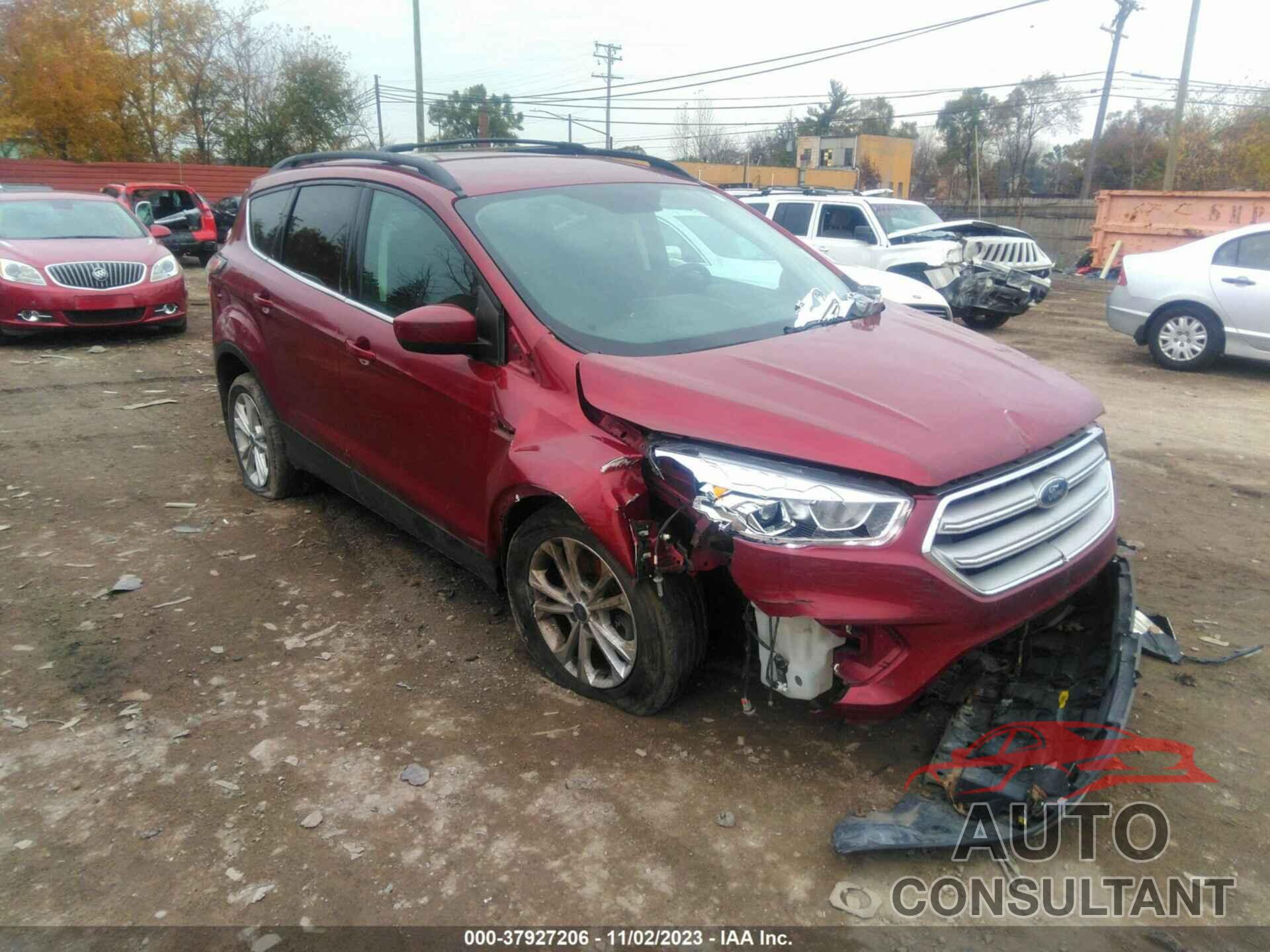 FORD ESCAPE 2017 - 1FMCU9G98HUB46849