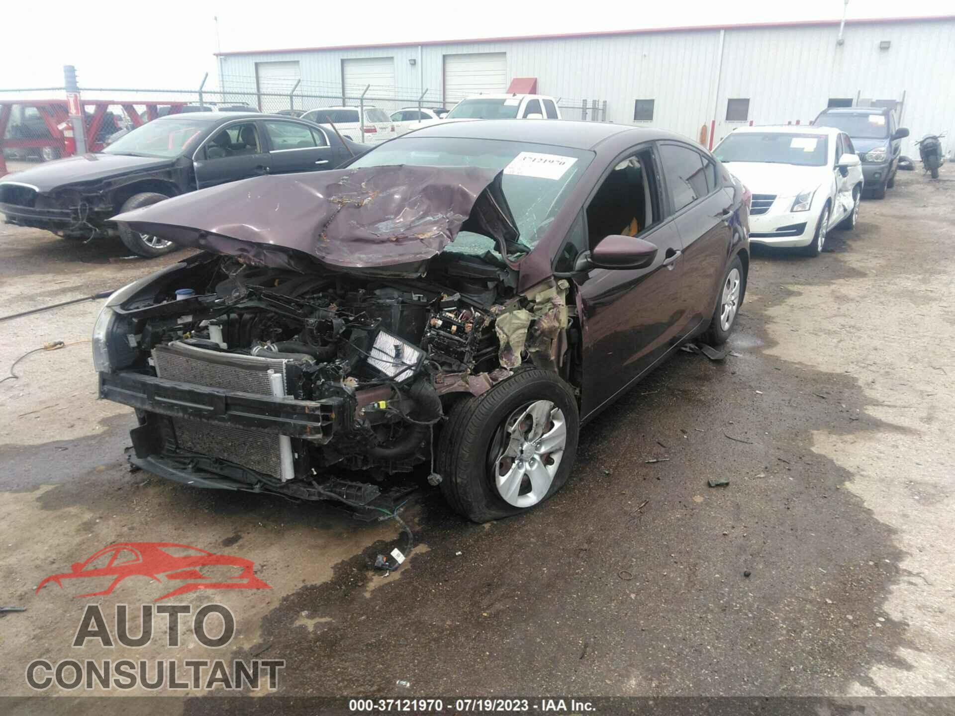 KIA FORTE 2017 - 3KPFK4A71HE102403