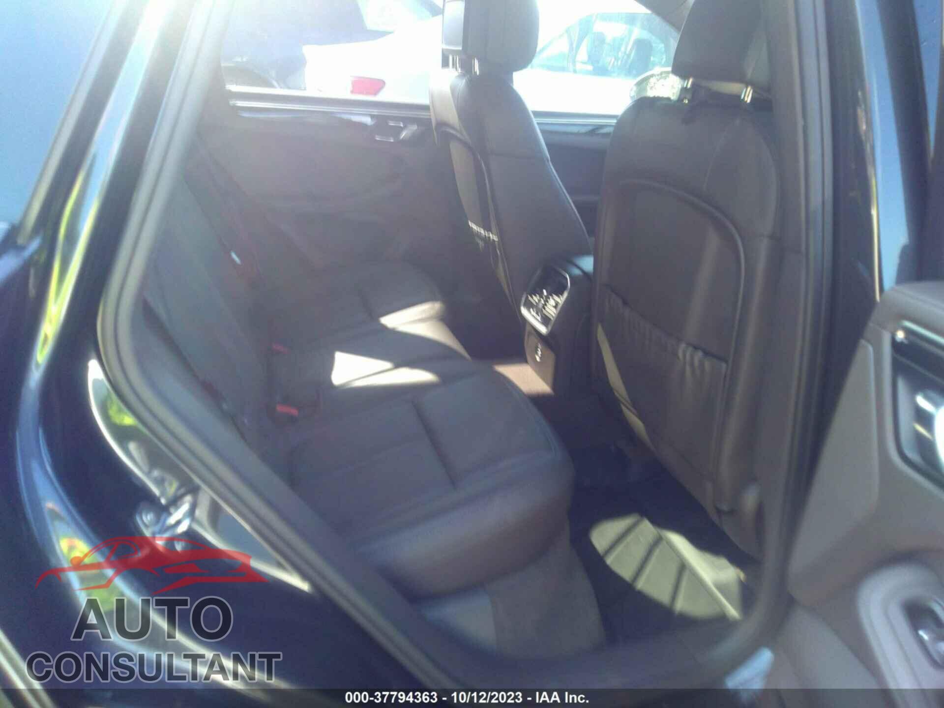 PORSCHE MACAN 2017 - WP1AA2A5XHLB08206