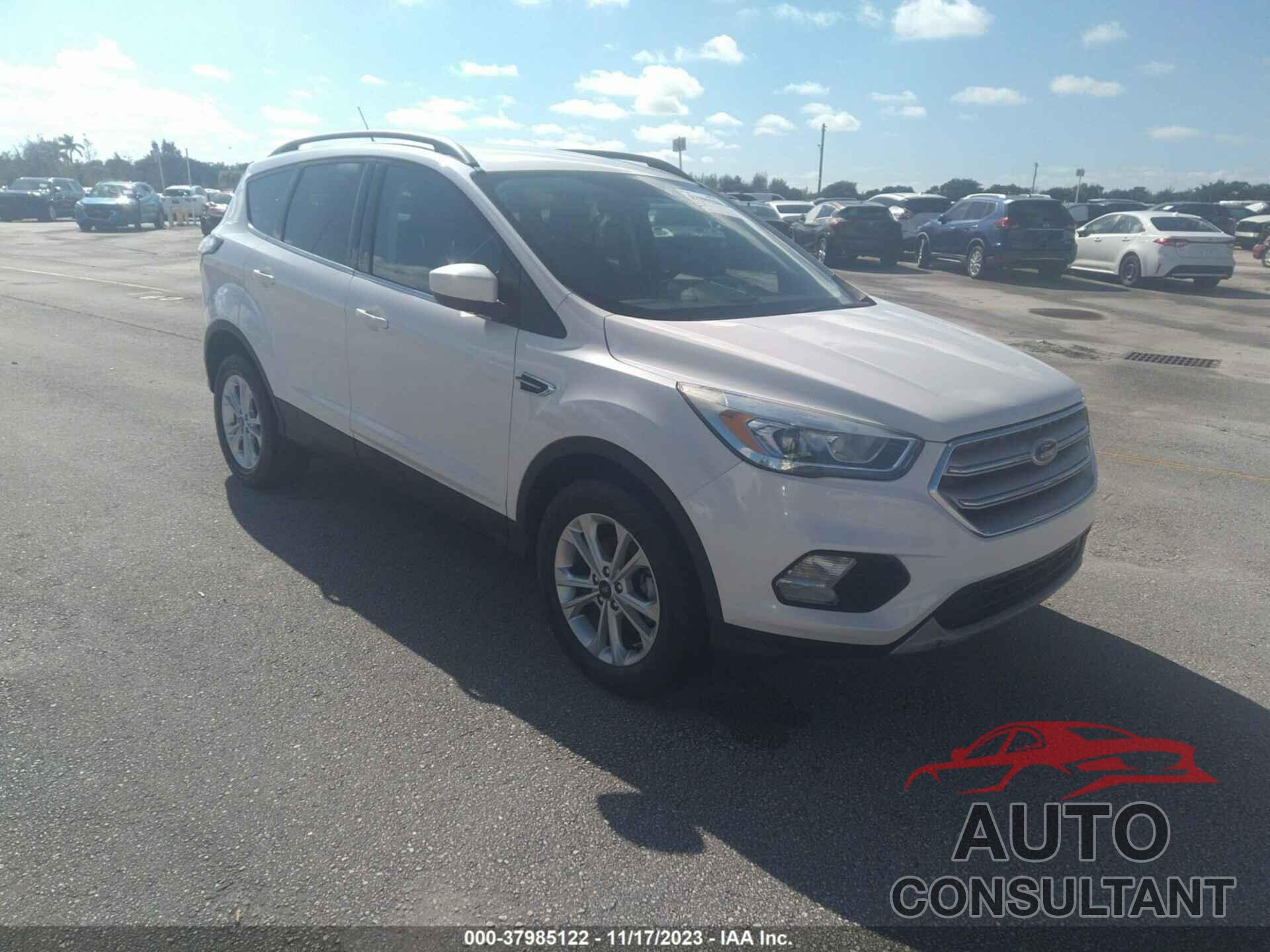 FORD ESCAPE 2018 - 1FMCU0HD9JUD14664