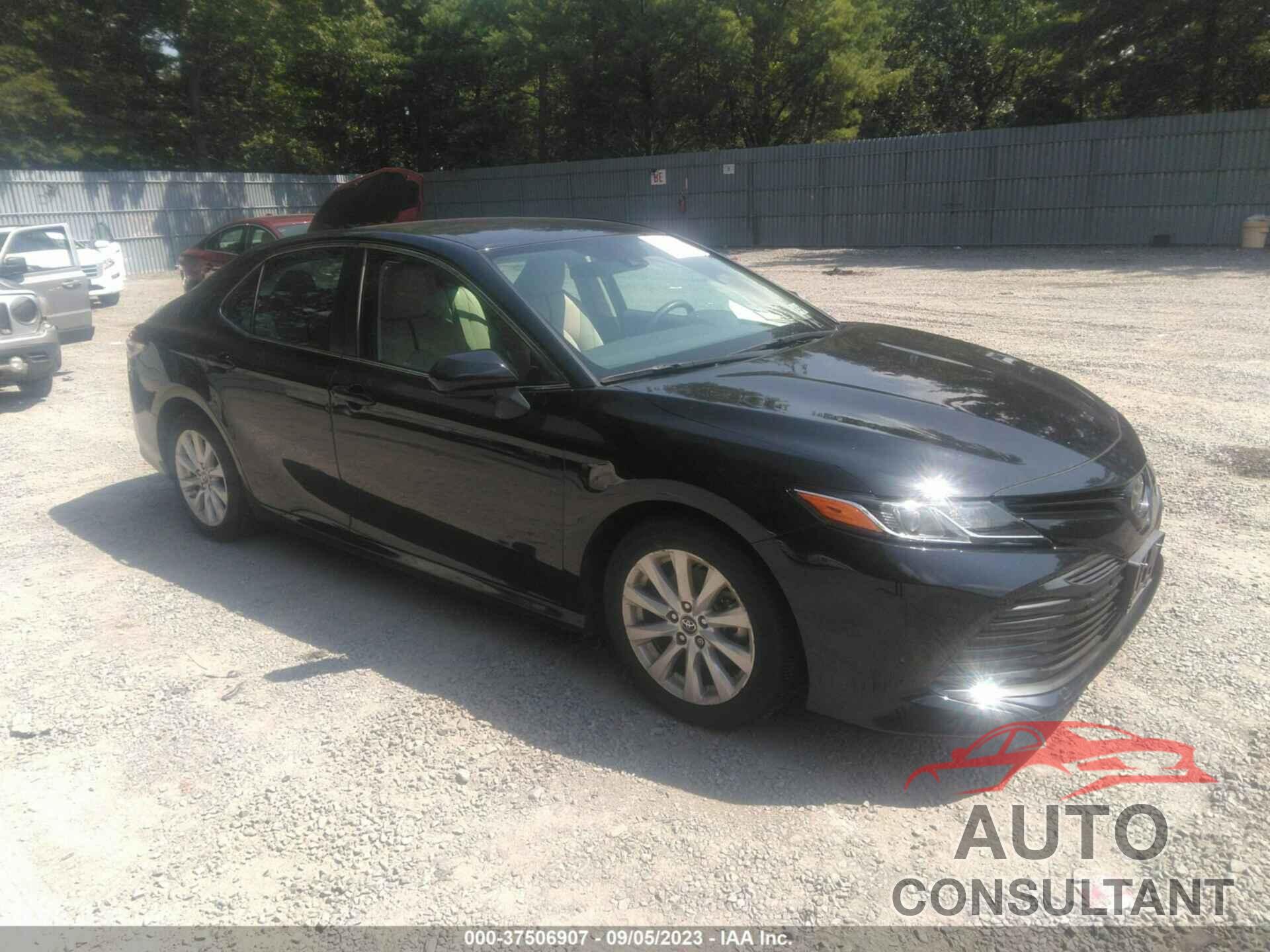TOYOTA CAMRY 2019 - 4T1B11HK9KU198313
