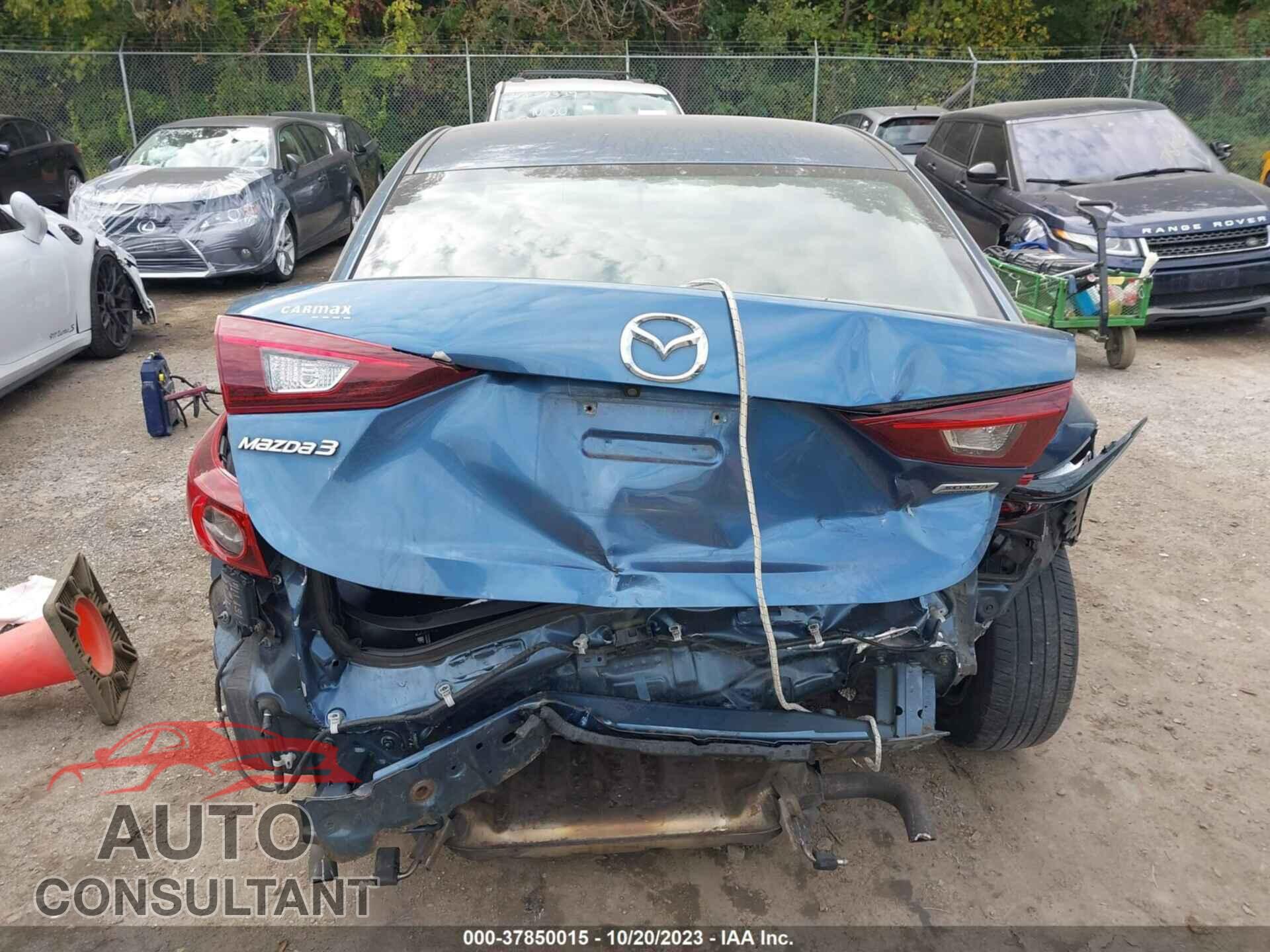 MAZDA MAZDA3 2017 - 3MZBN1U77HM156095